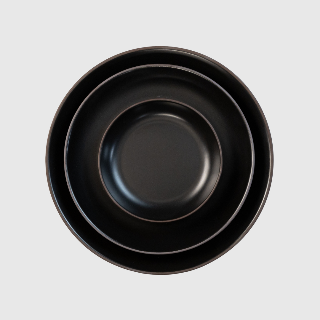 Rent: Nero Classic Dinner Set From