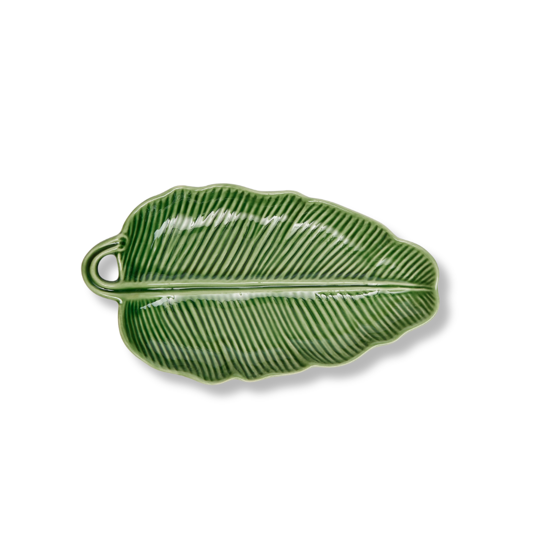 Rent: Green Banana Leaf Dish (24cm)