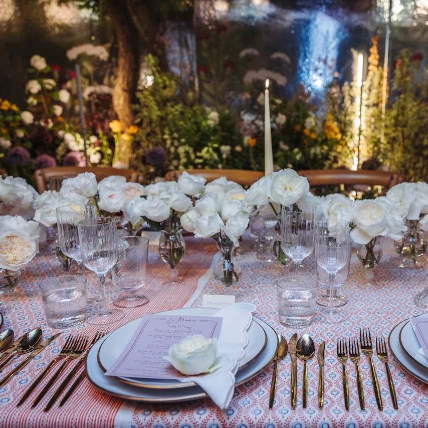 Rent: Natural Blush Gold Edge Dinner (28cm)