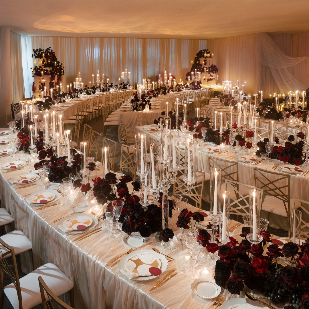 Rent: Vienna Gold Dinner (27cm)