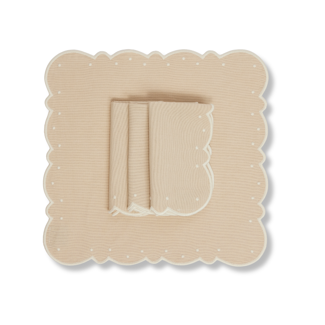 Rent: Margaux Oat Napkin (40x40cm)