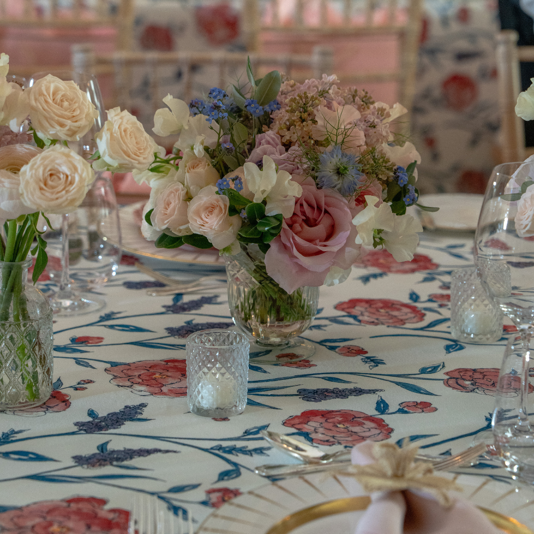 Juliet Tablecloth - 245cm x 335cm