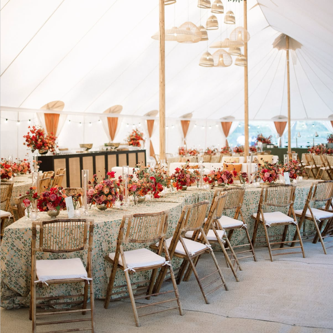 Rent: Aurelia Tablecloth