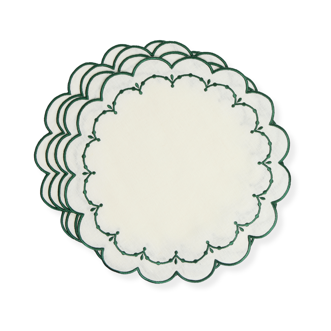 Rent: Poppy White & Forest Green Placemat (40cm)