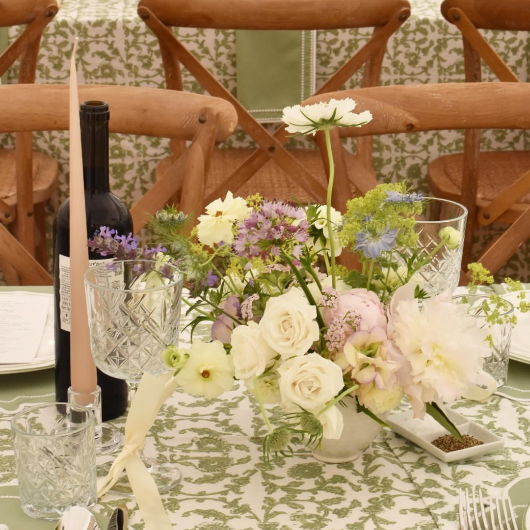 Rent: Lola Vine Tablecloth