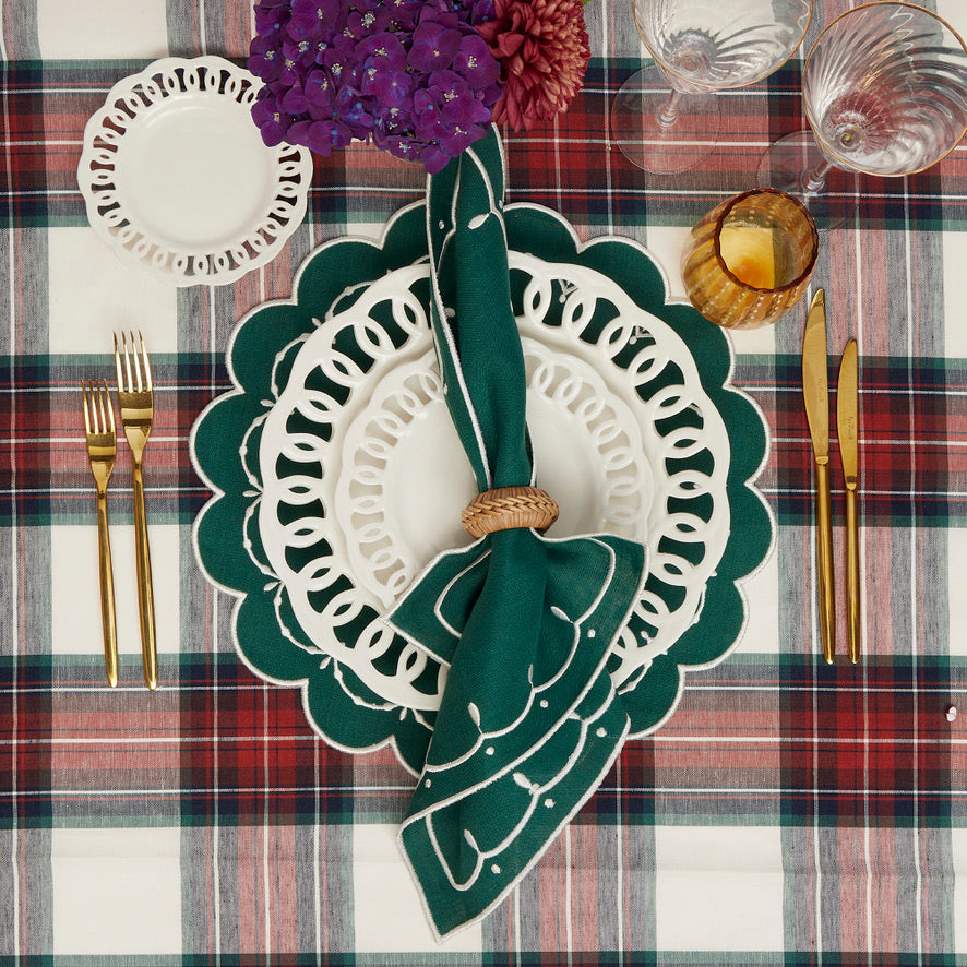 Rent: Poppy Forest Green Napkin (40x40cm)