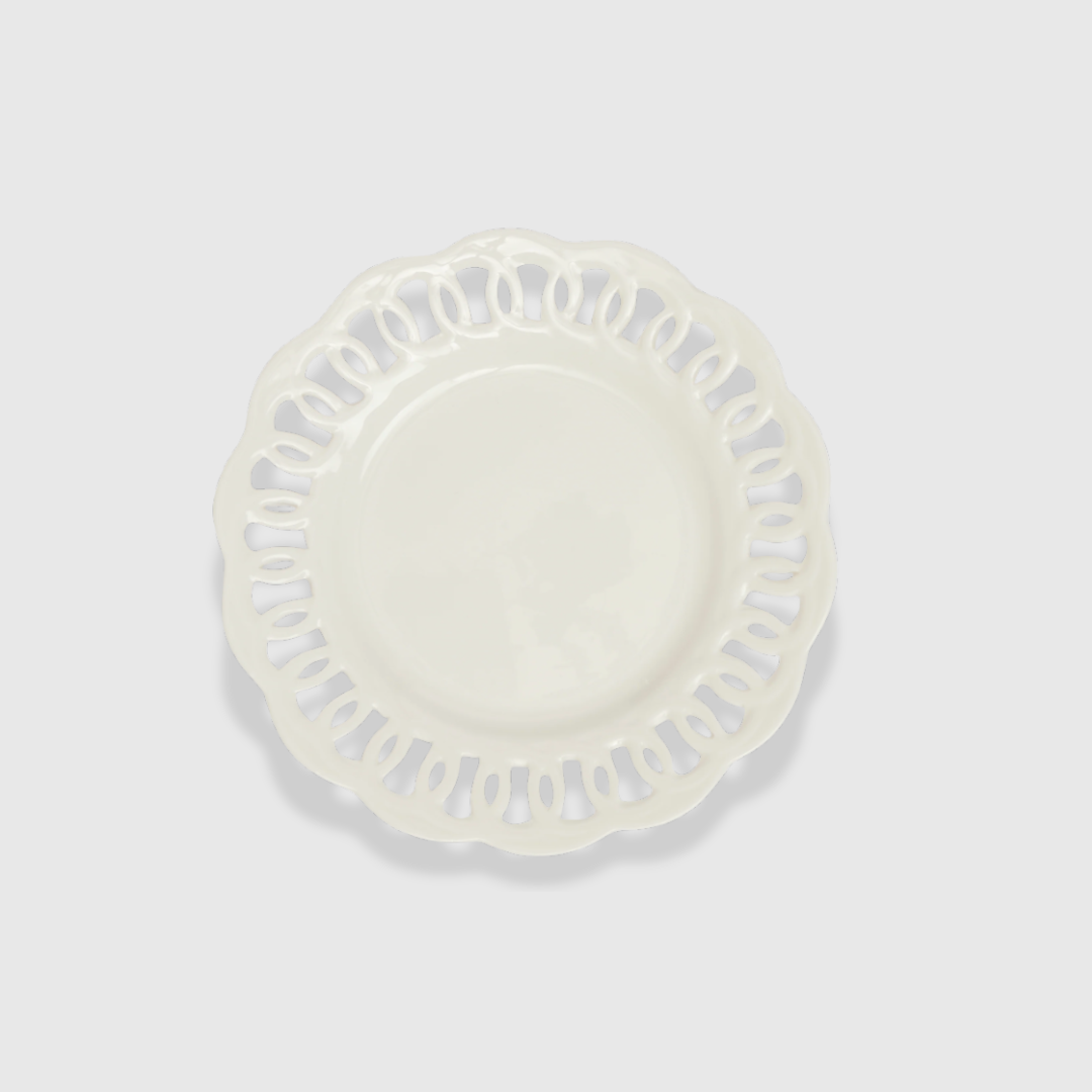 Rent: Lattice White Dessert (20cm)