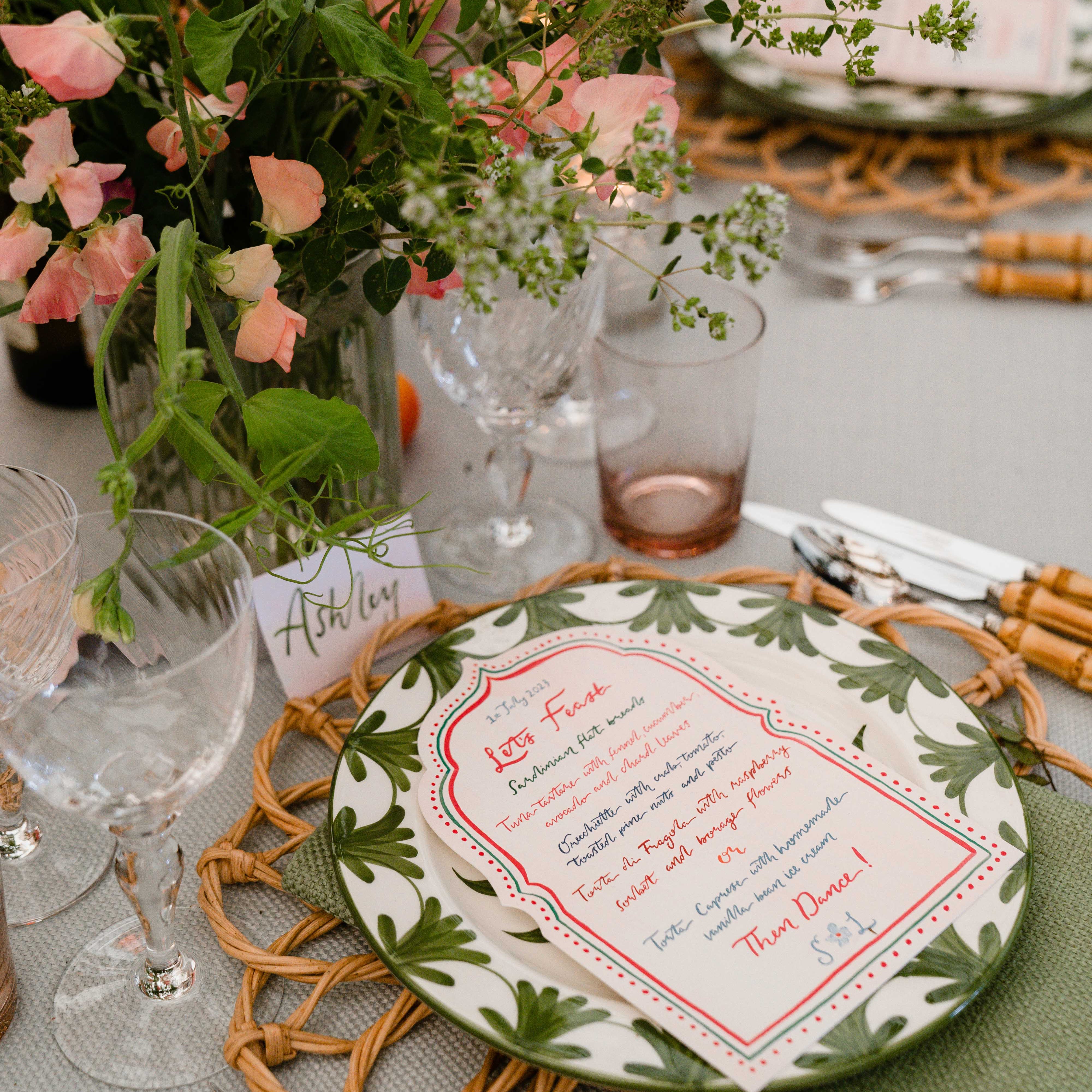 Rent: Green Cotswolds Dinner