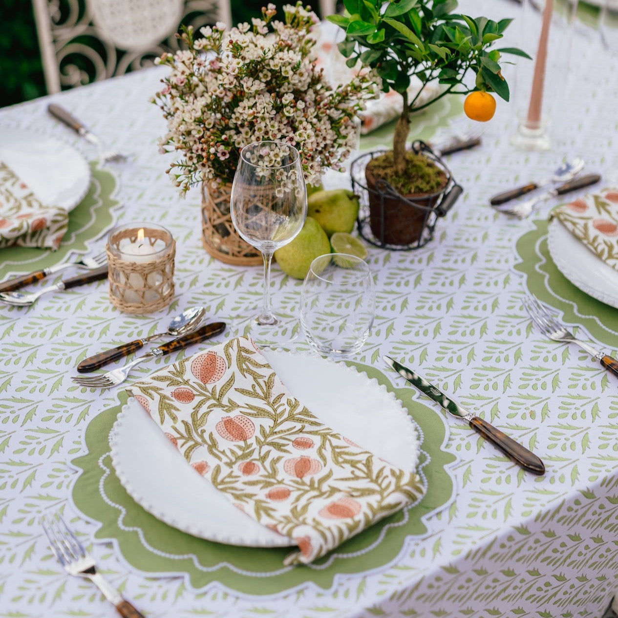 Esme Green Tablecloth - 235x335cm