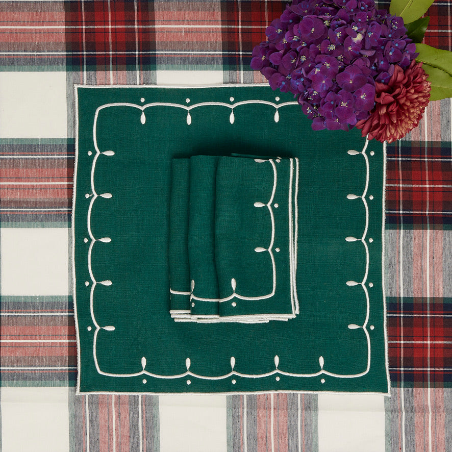 Rent: Poppy Forest Green Napkin (40x40cm)