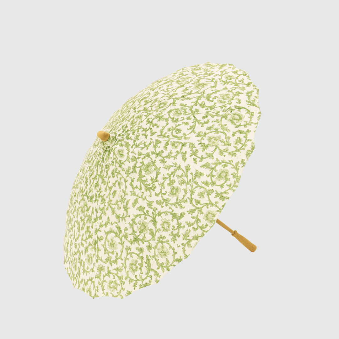 BESPOKE WEDDING GUEST PARASOLS