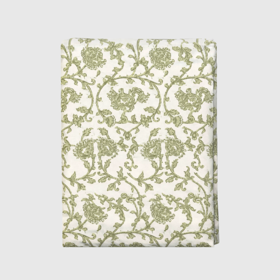 Rent: Lola Vine Tablecloth