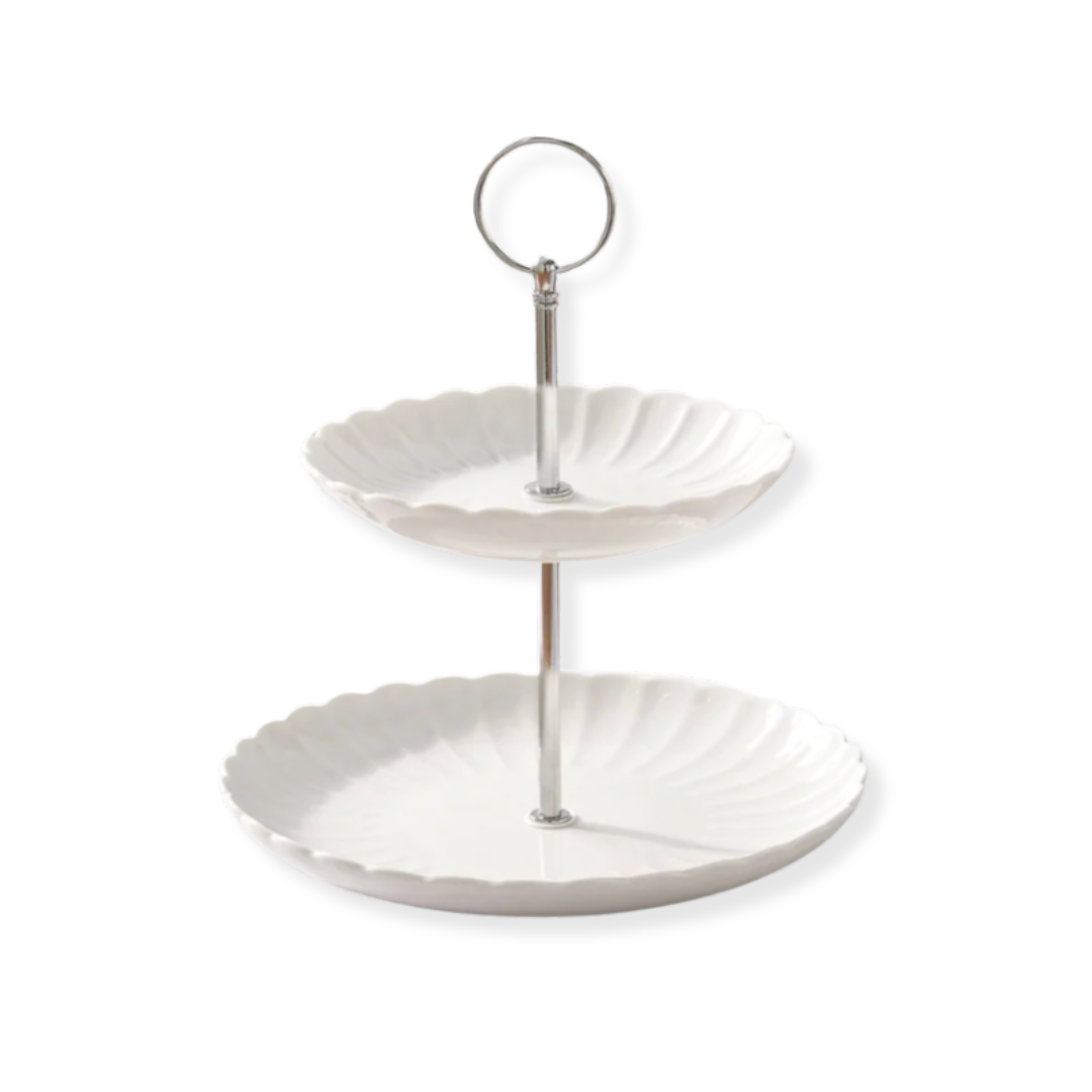 Rent: The Shell Cake Stand