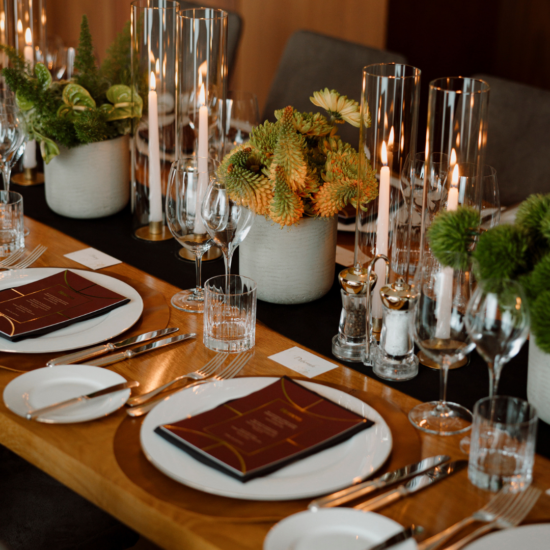 Rent: Aurum Gold Dinner (26.5cm)