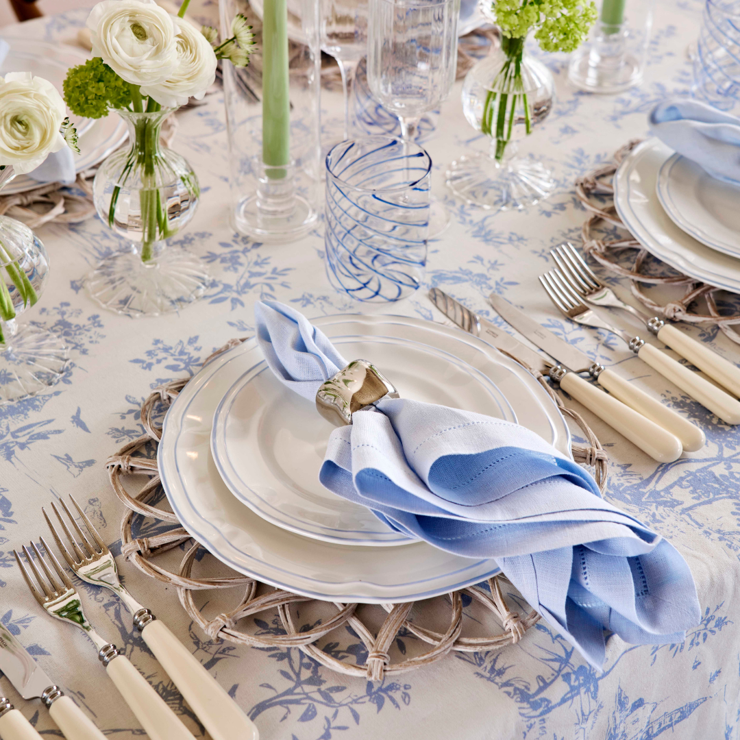 Rent: Silver Napkin Holder