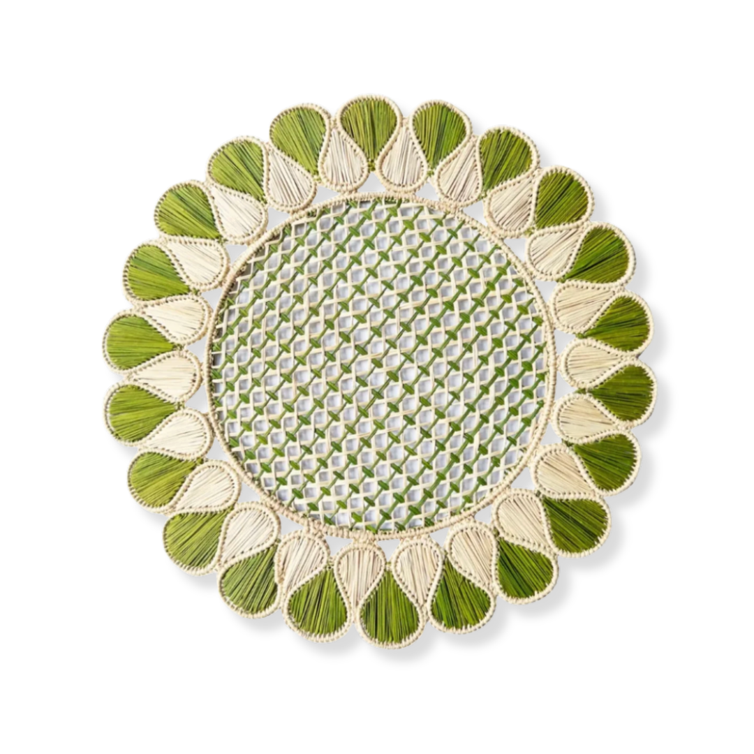 Rent: Willow Handwoven Green Placemat (37cm)