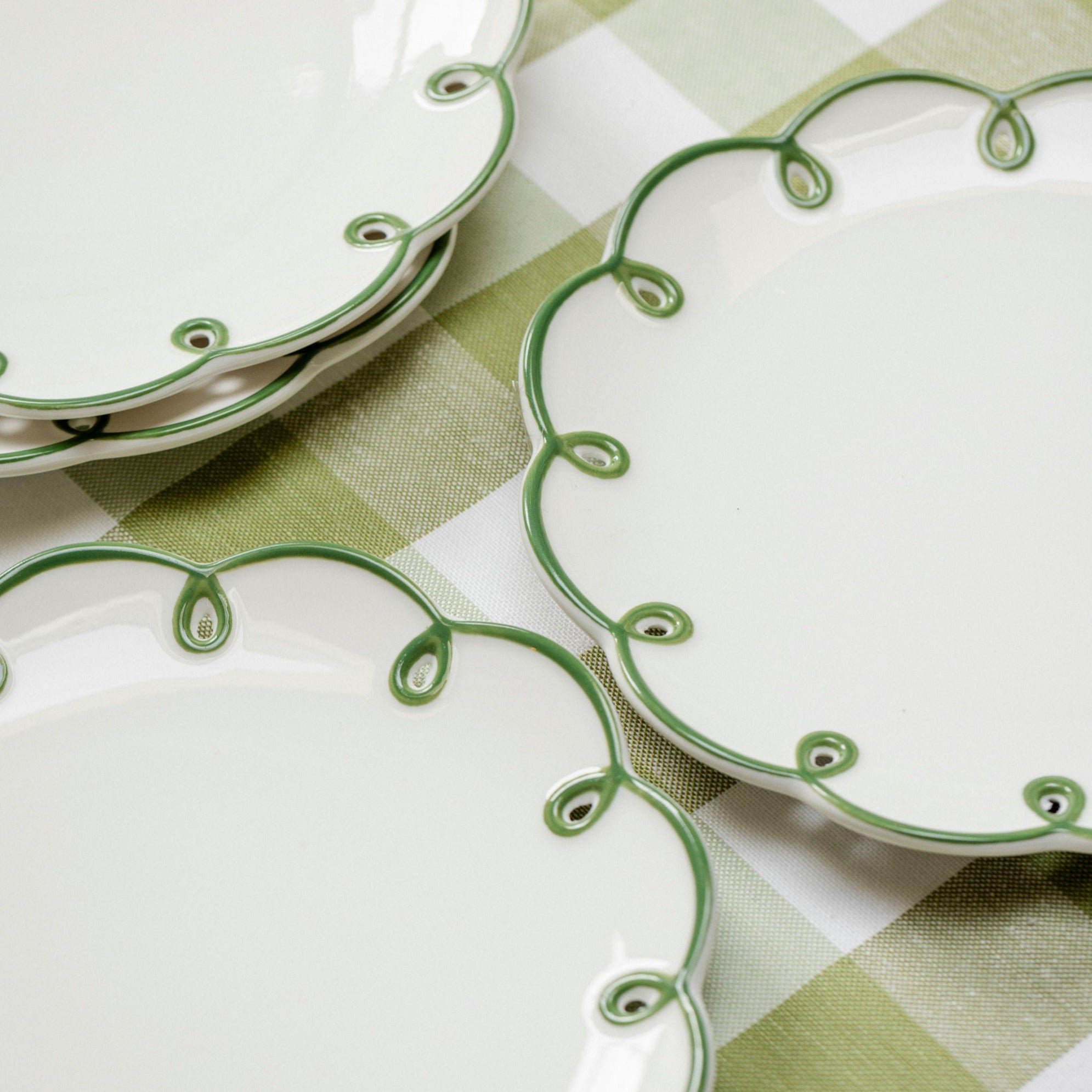 Green Edged Squiggle Starter Plate (set of 5)