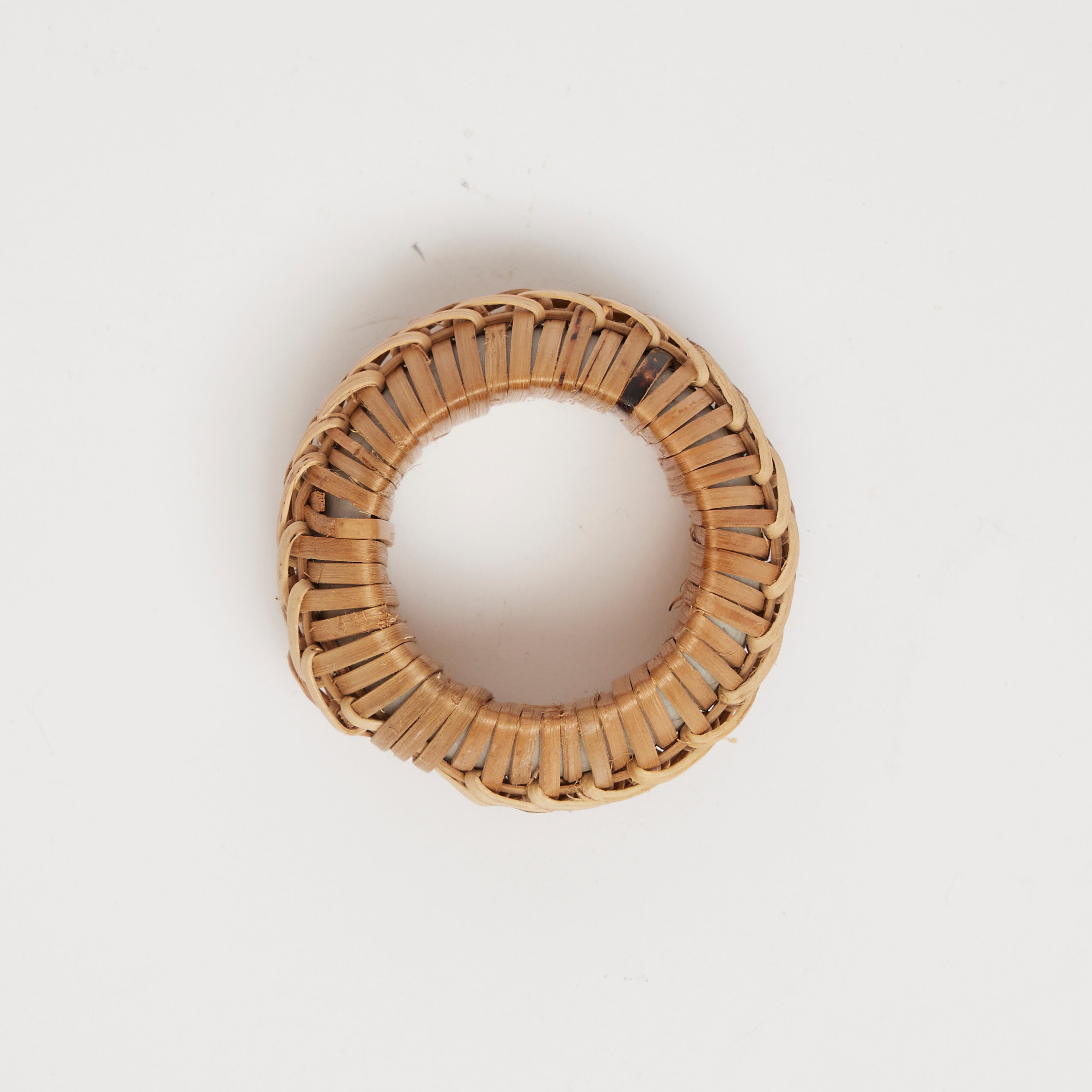 Rent: Wicker Napkin Holder