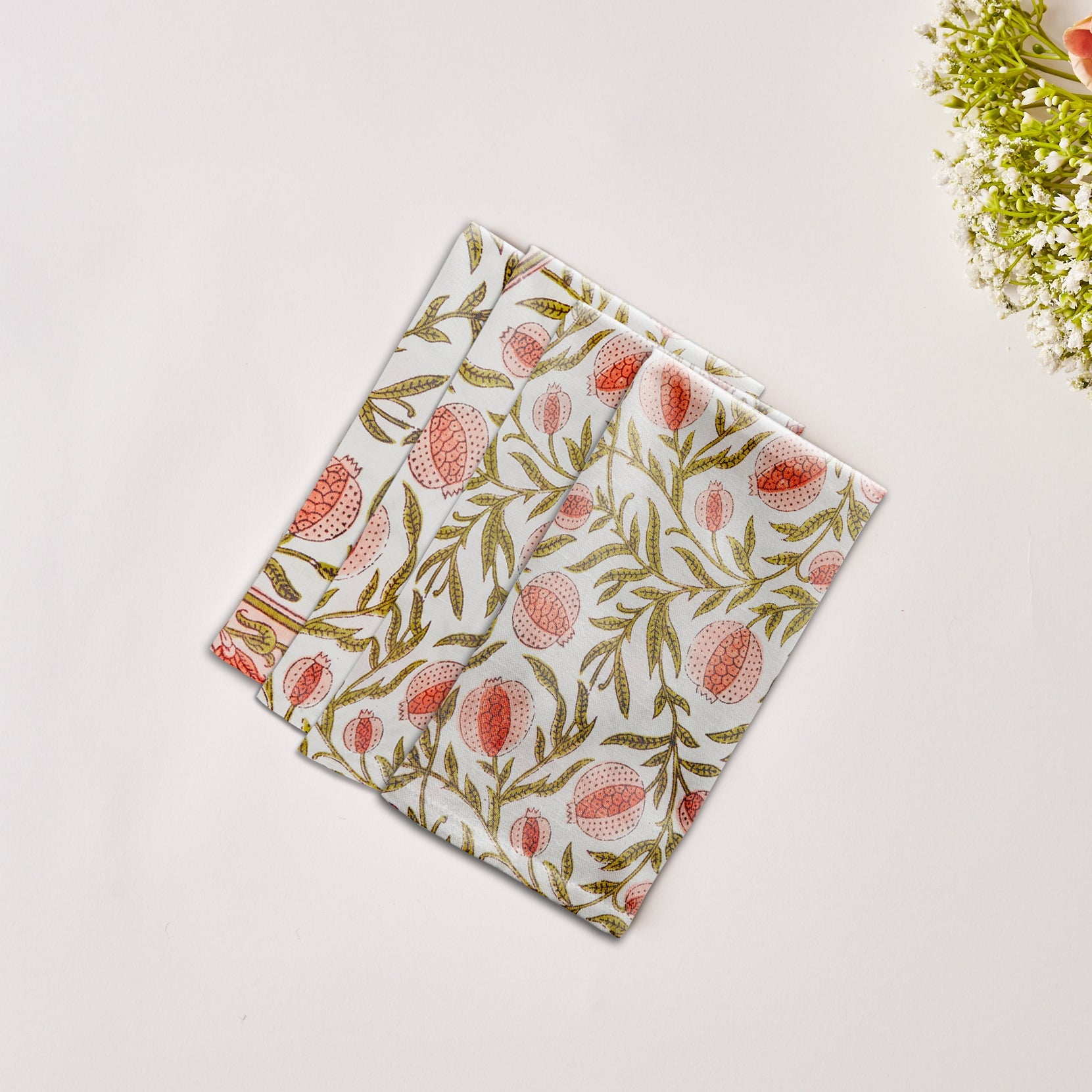 Rent: Pink Alana Pomegranate Napkin (40x40cm)