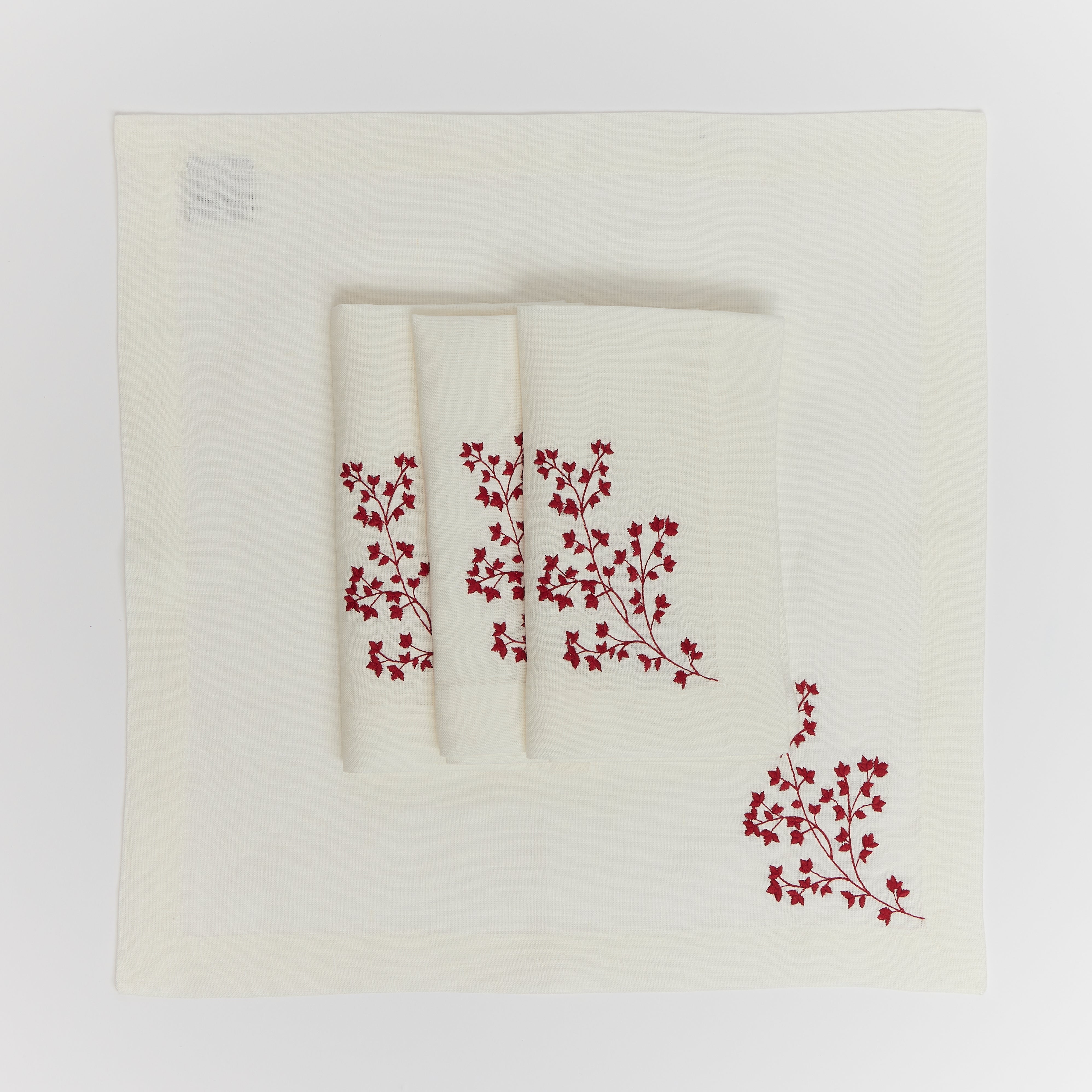 Rent: Victoria Red Napkin