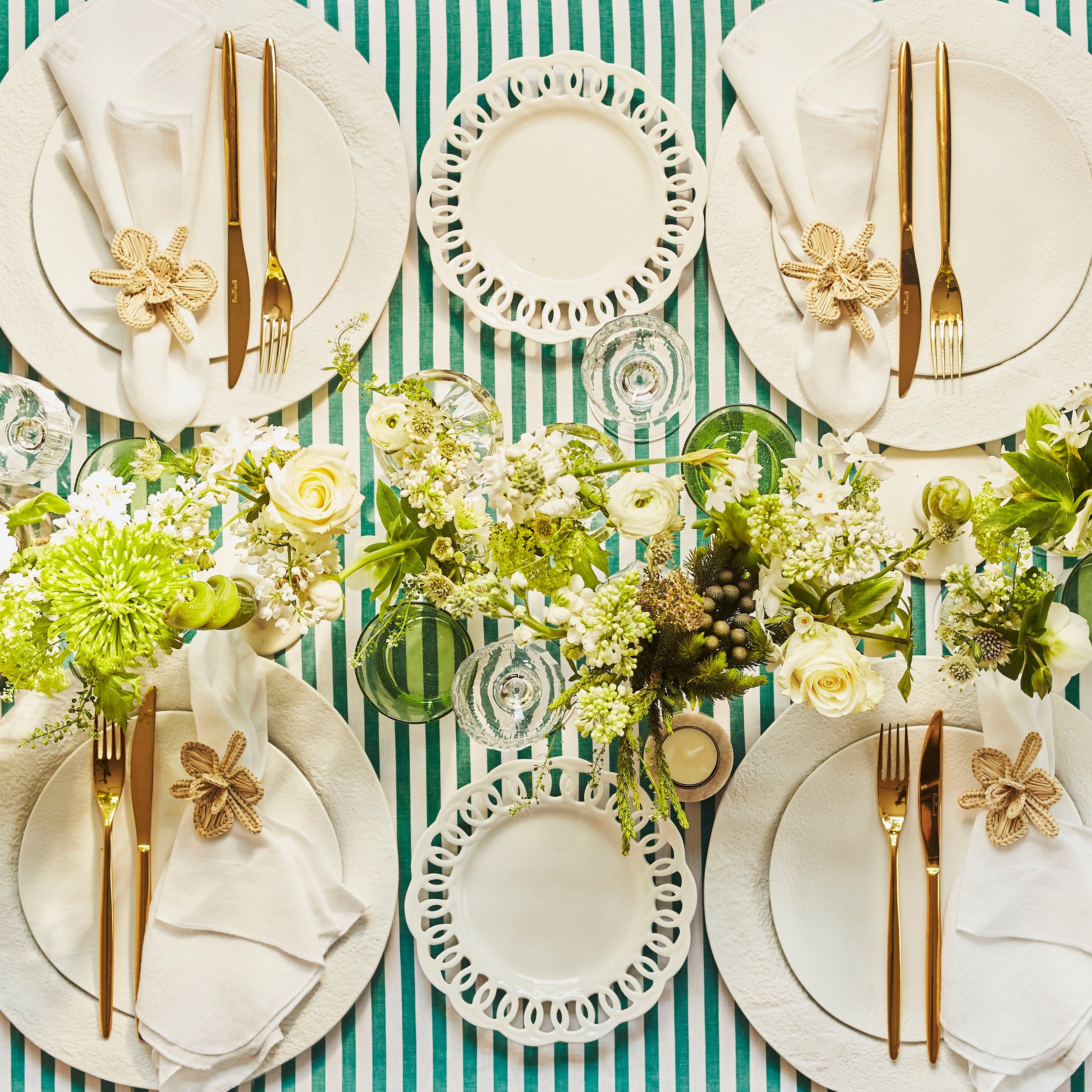 Rent: Flower Napkin Holder (Small)