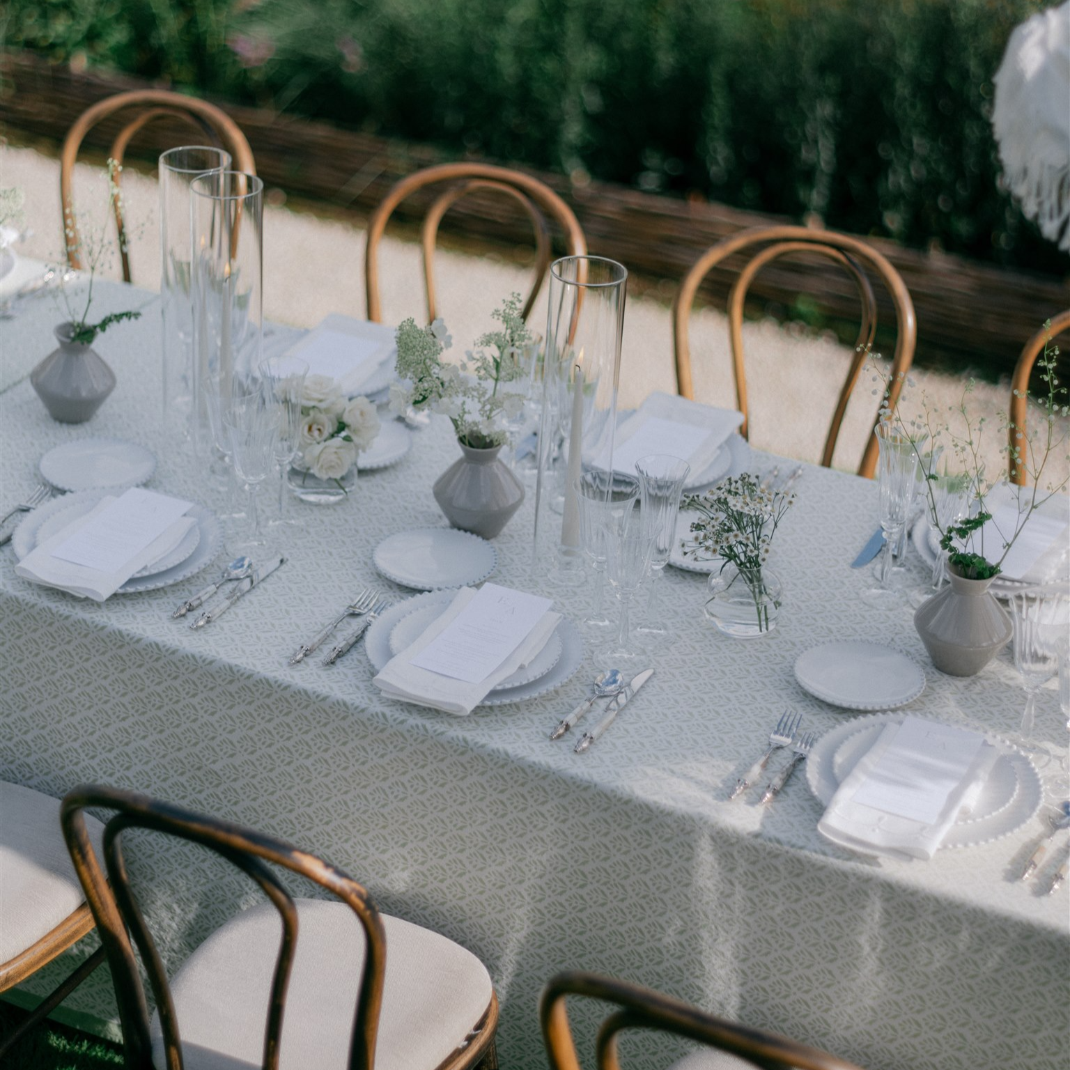 Rent: Pearl Dinner Plate (29cm)
