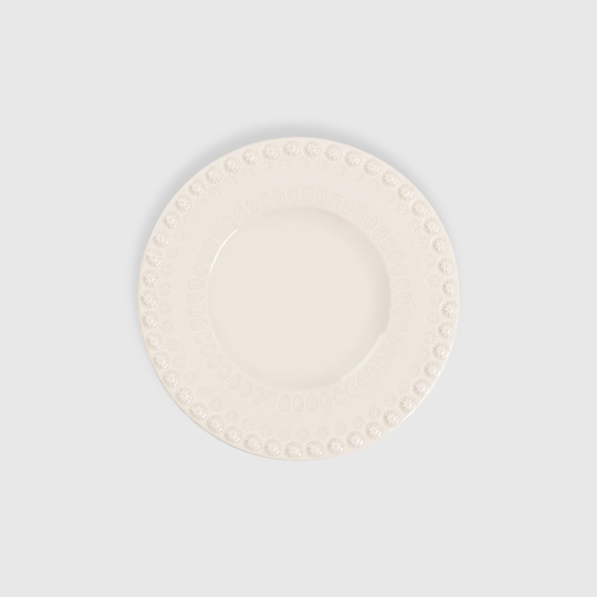 Rent: Fantasia Off White Bread