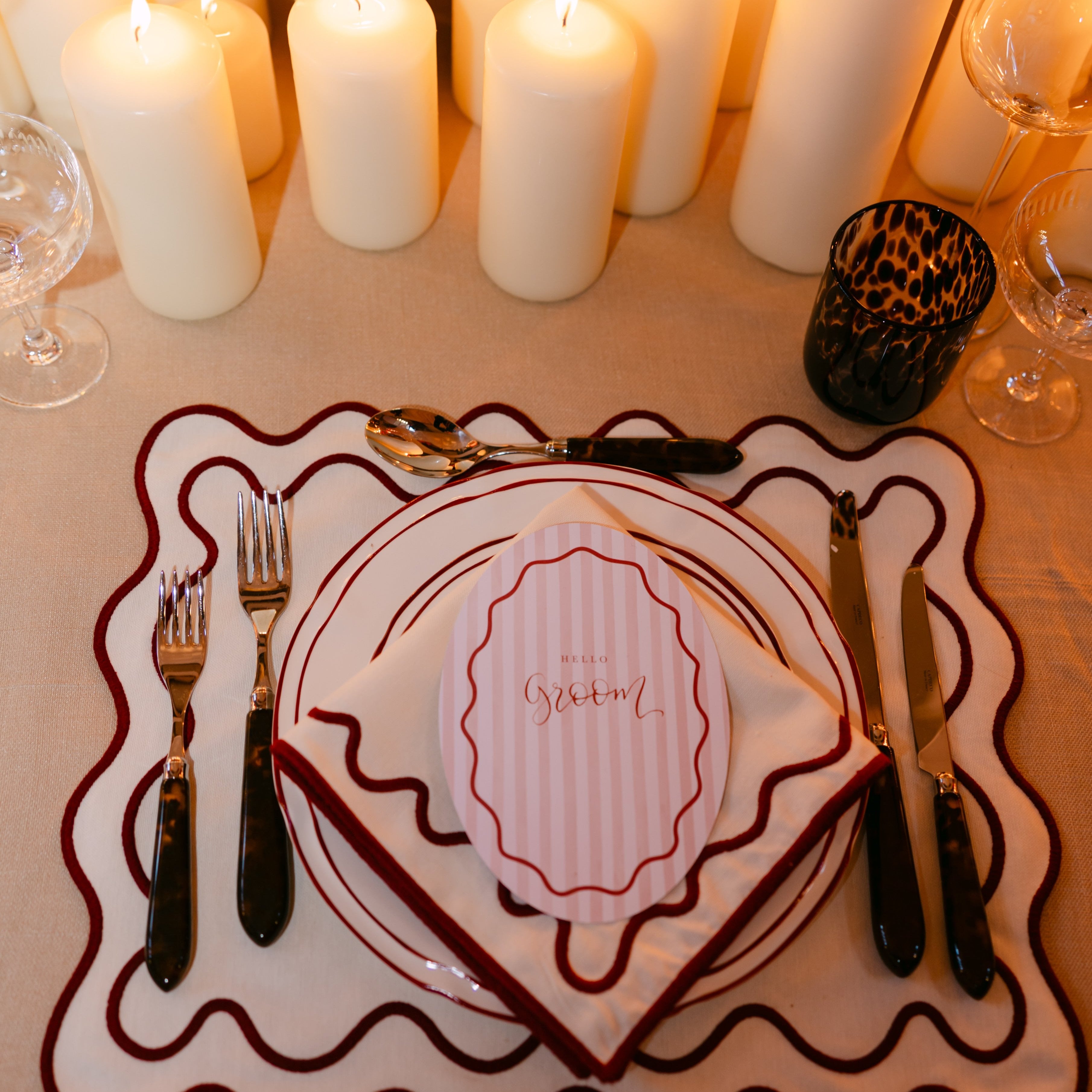 Rent: Provence Burgundy Dinner Plate (26.5cm)