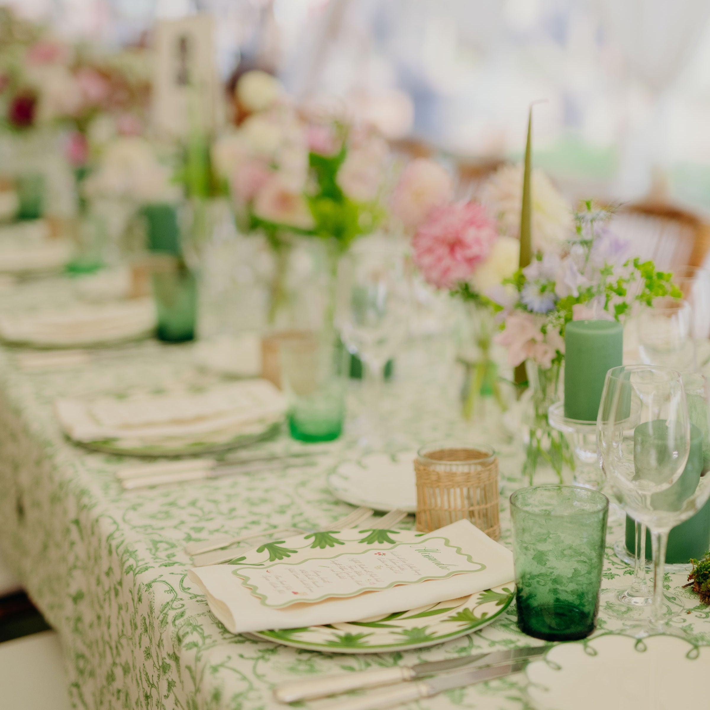 Rent: Green Cotswolds Dinner