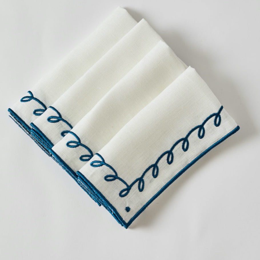 Oliver White Napkins (set of 4)