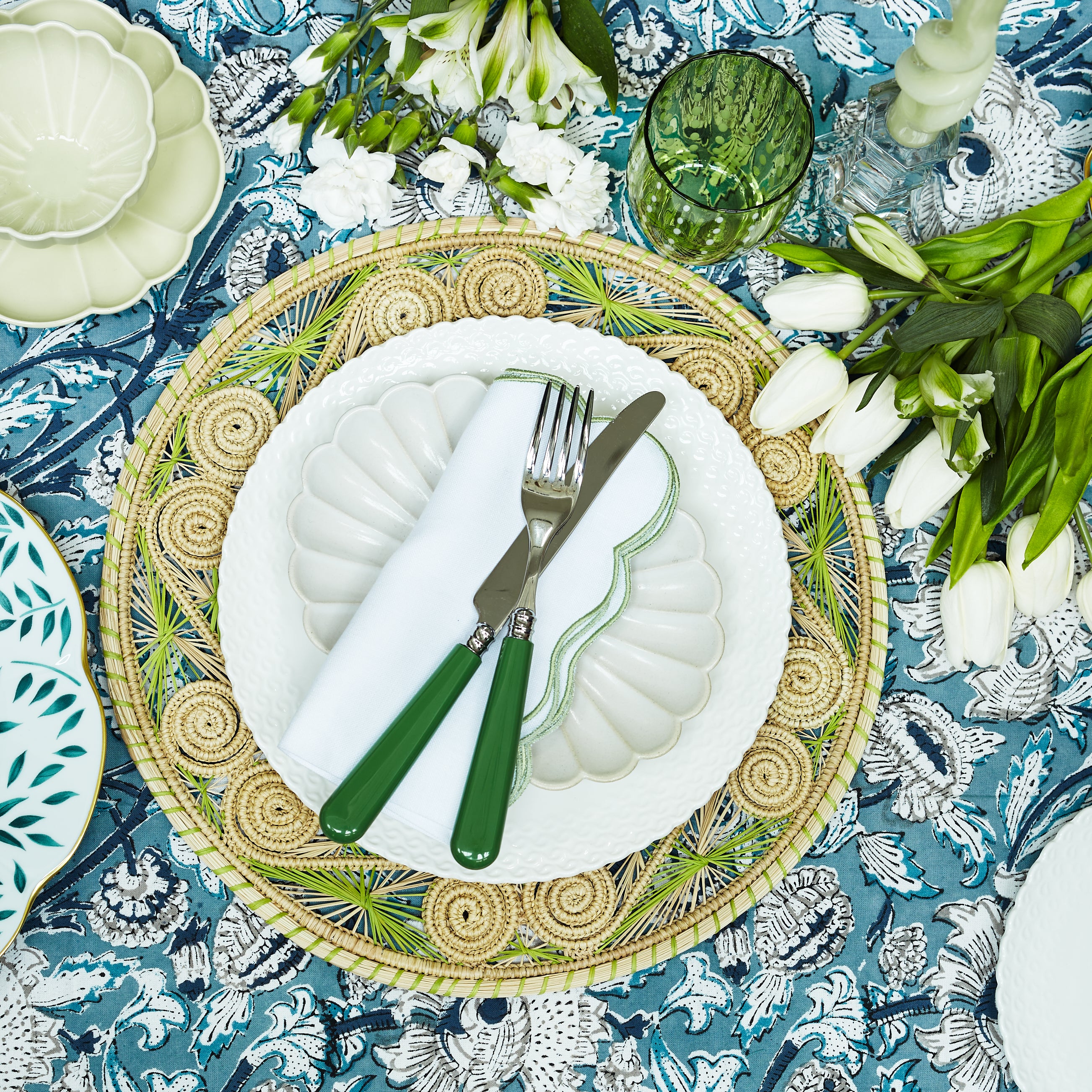 Embroidered Green Scallop Napkin (set of 4)