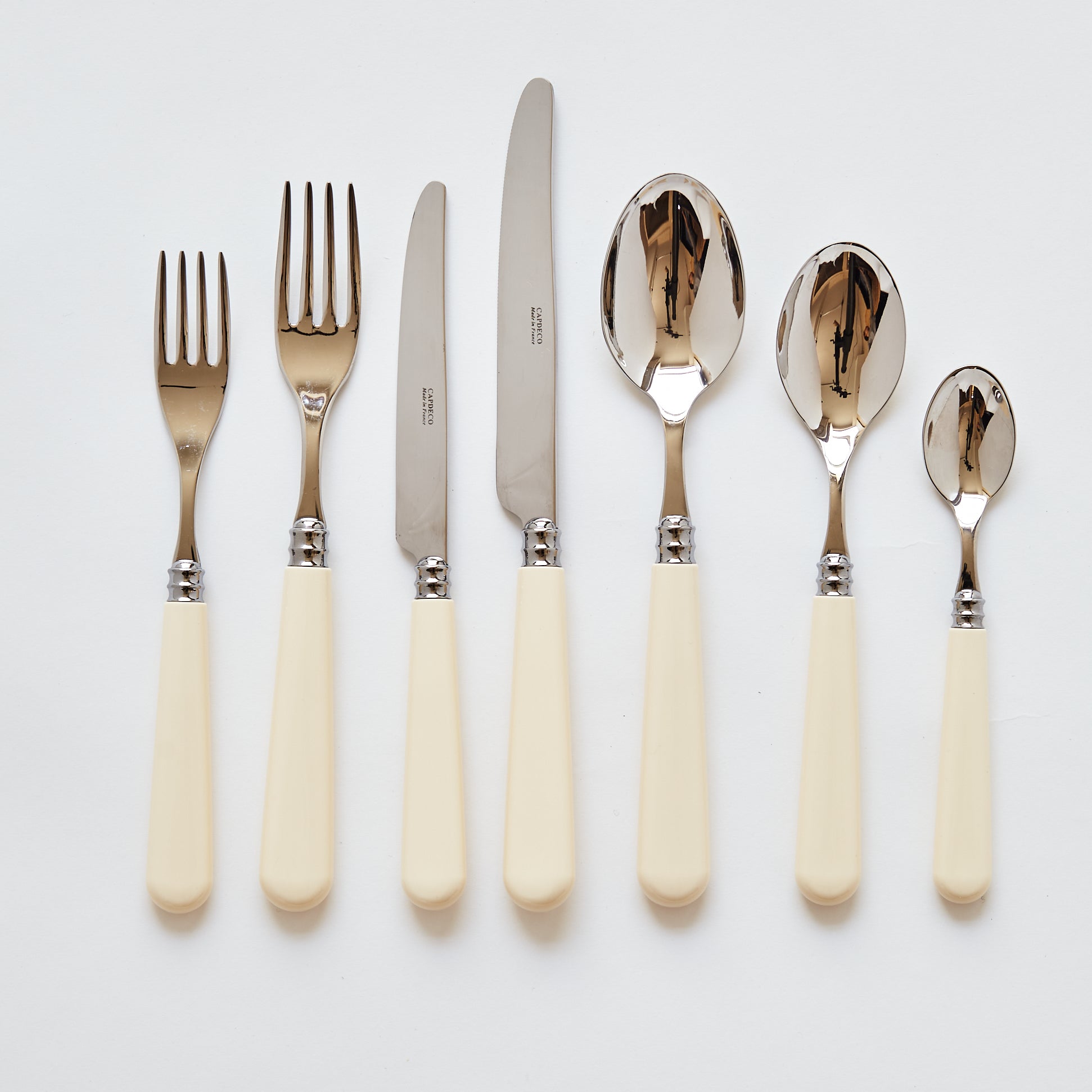 Ivory Cutlery - 7 piece set