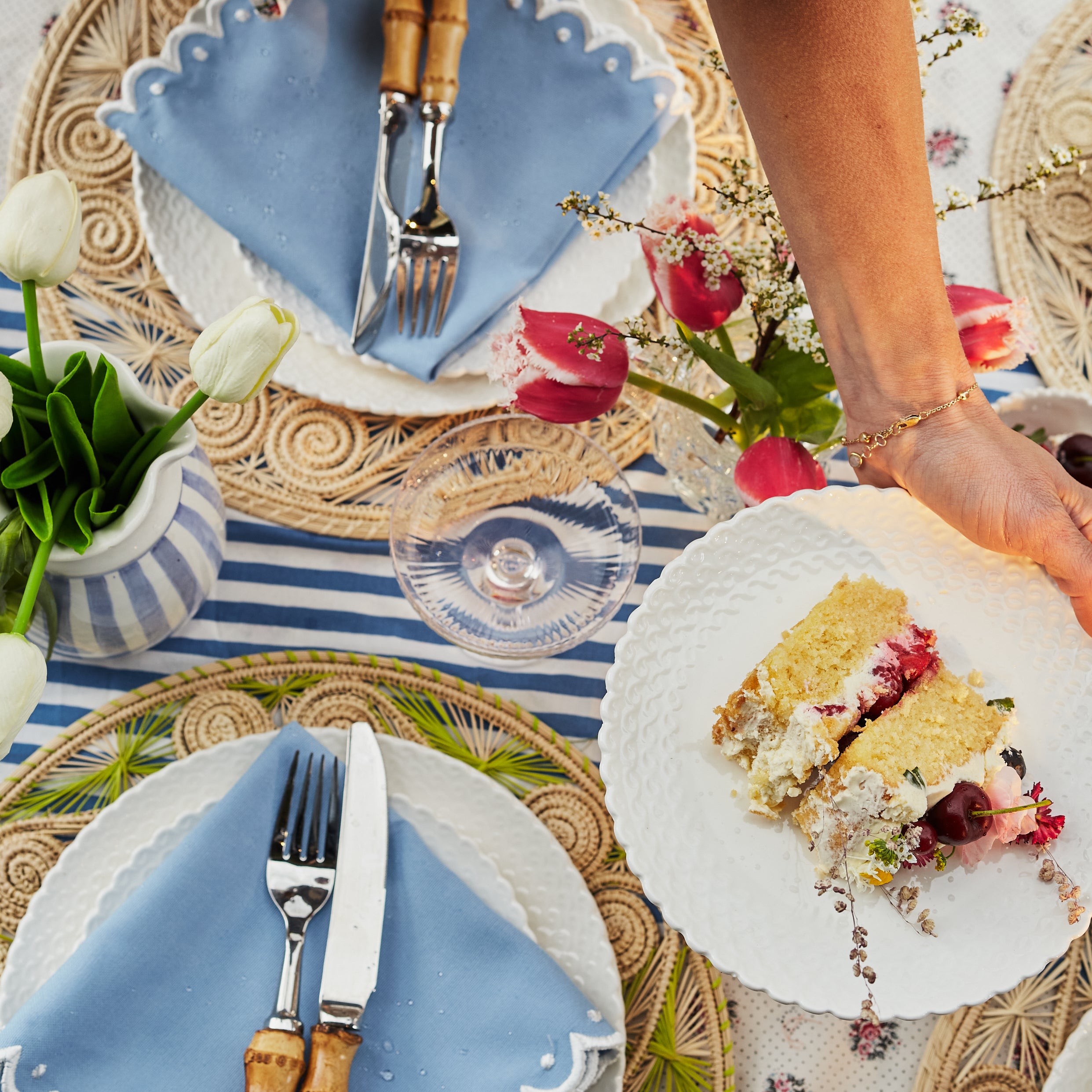 Rent: Margaux White Dinner