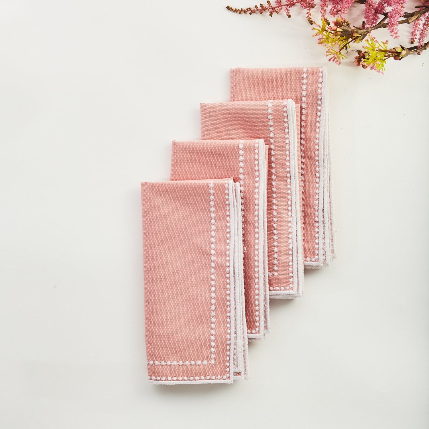 Rent: Abigail Pink Napkin (40x40cm)