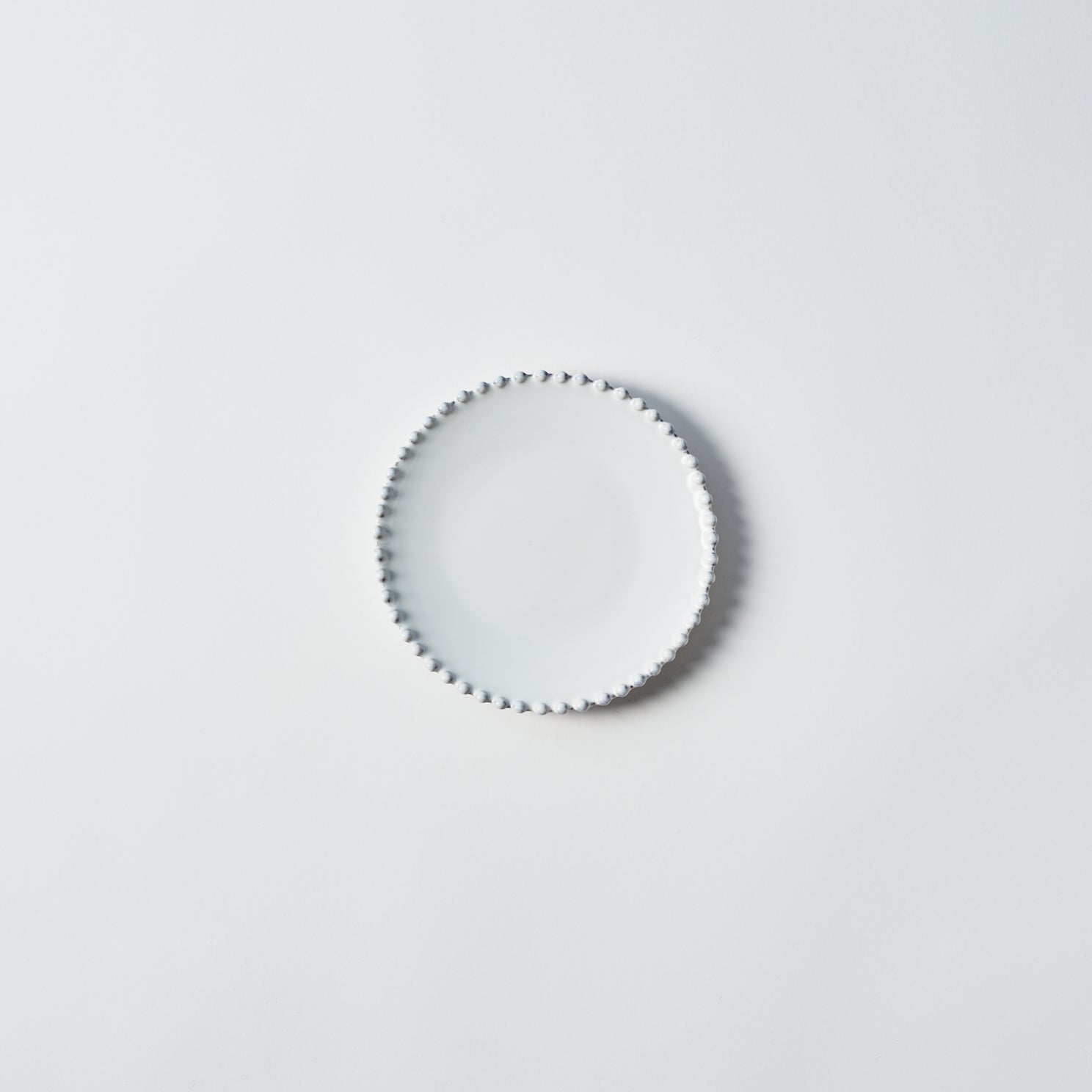 Rent: Pearl Set From