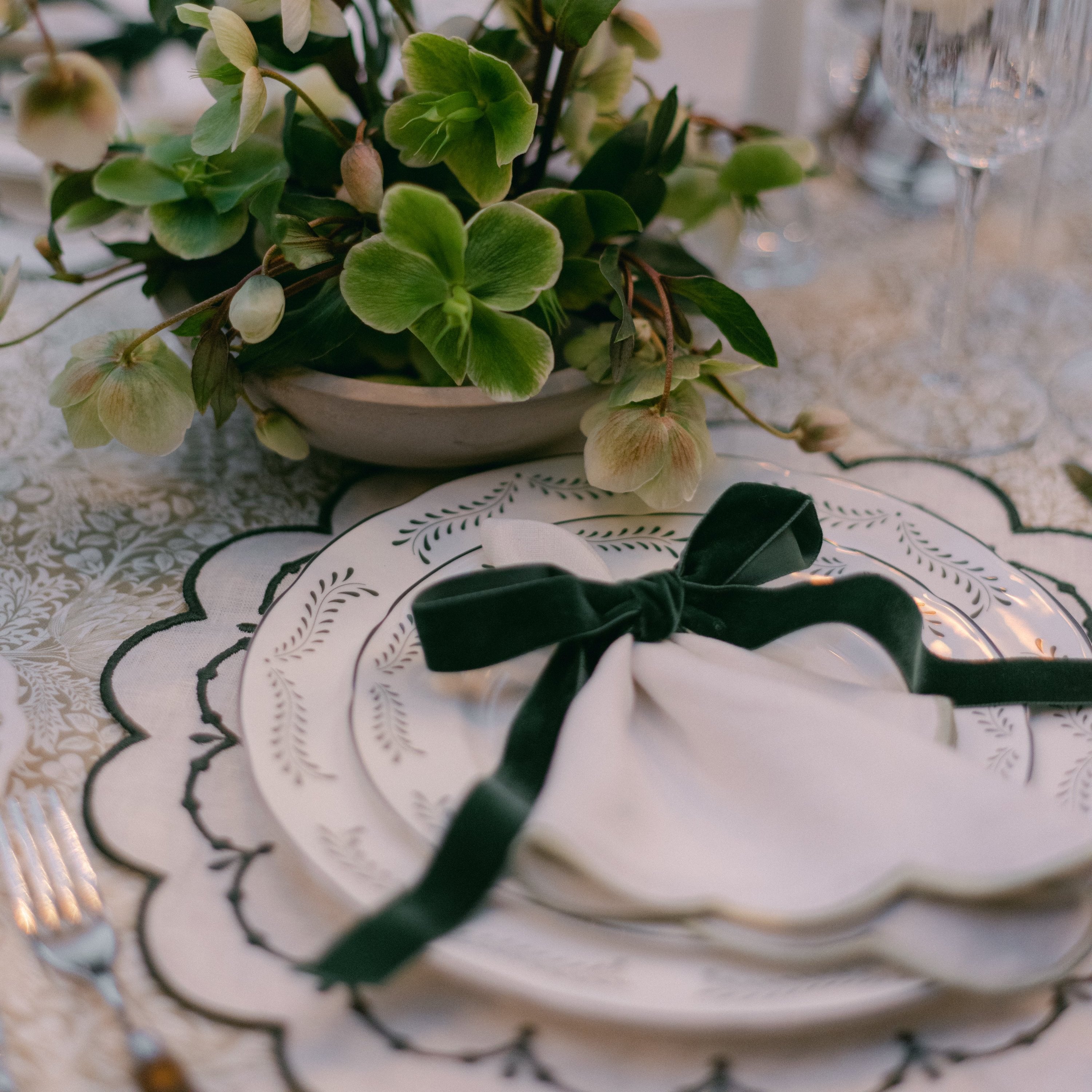 Rent: Margaux Olive Dessert Plate (20cm)