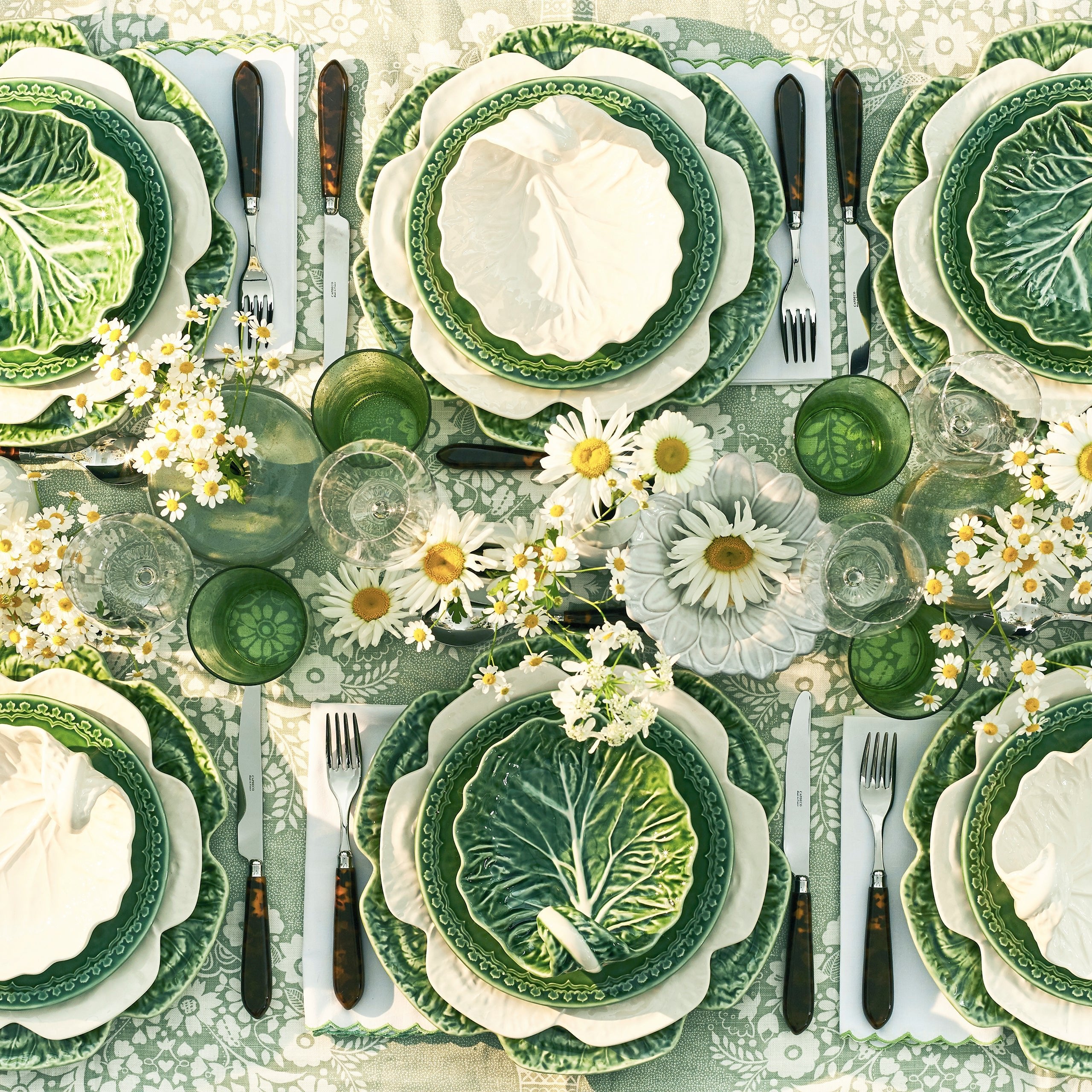Rent: Medium White Cabbage Leaf Bowl (25cm)
