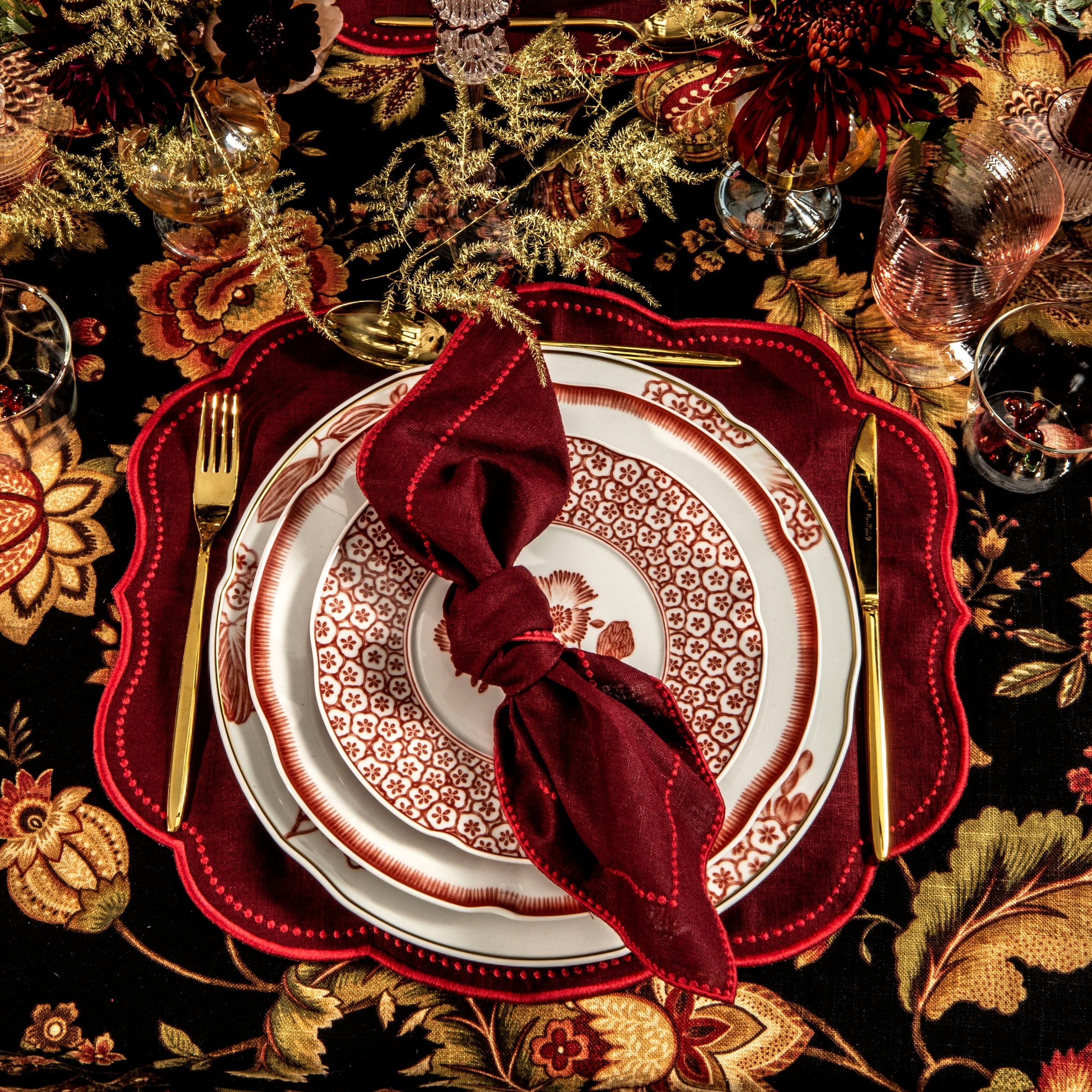 Rent: Oscar de la Renta Dessert