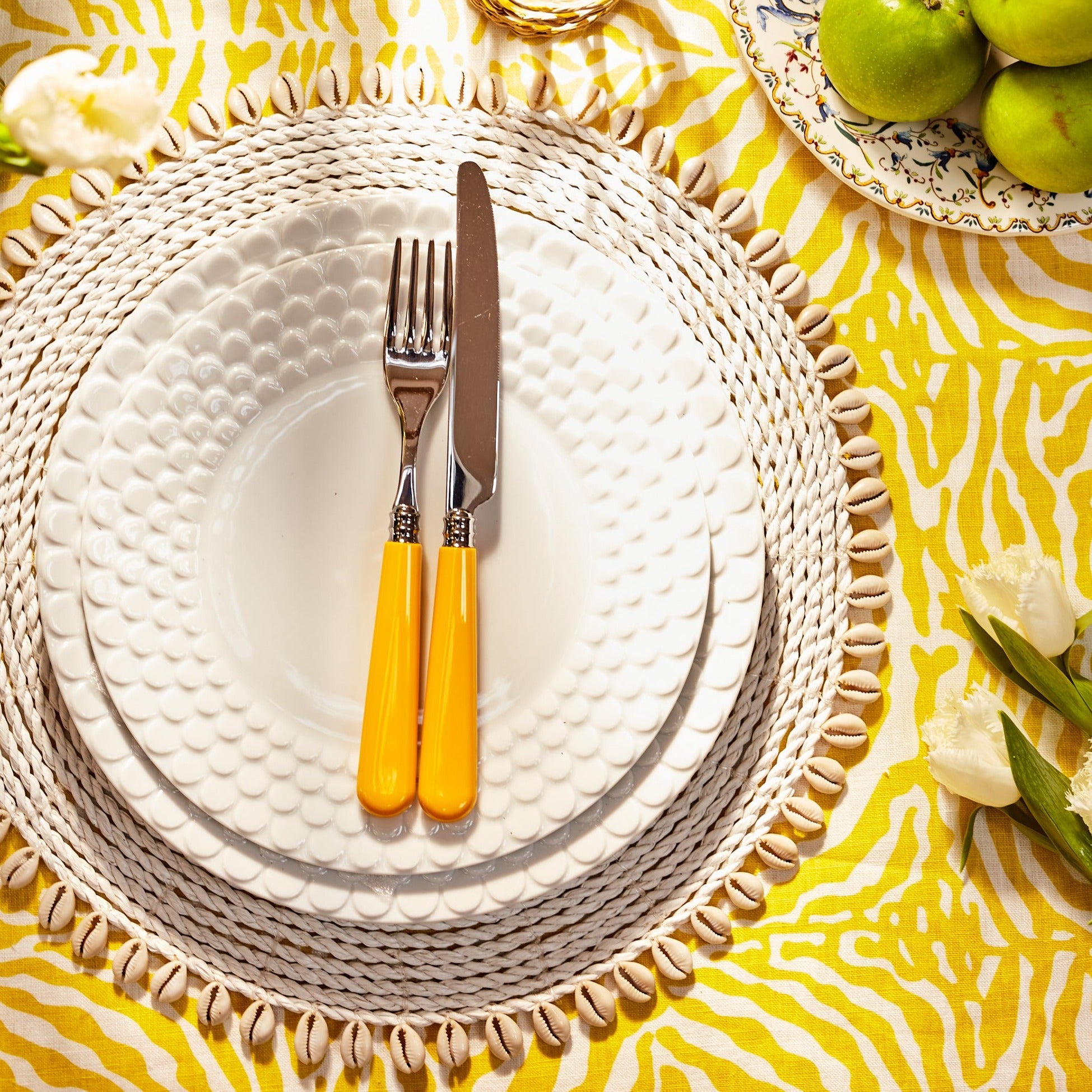 Rattan Shell White Placemat