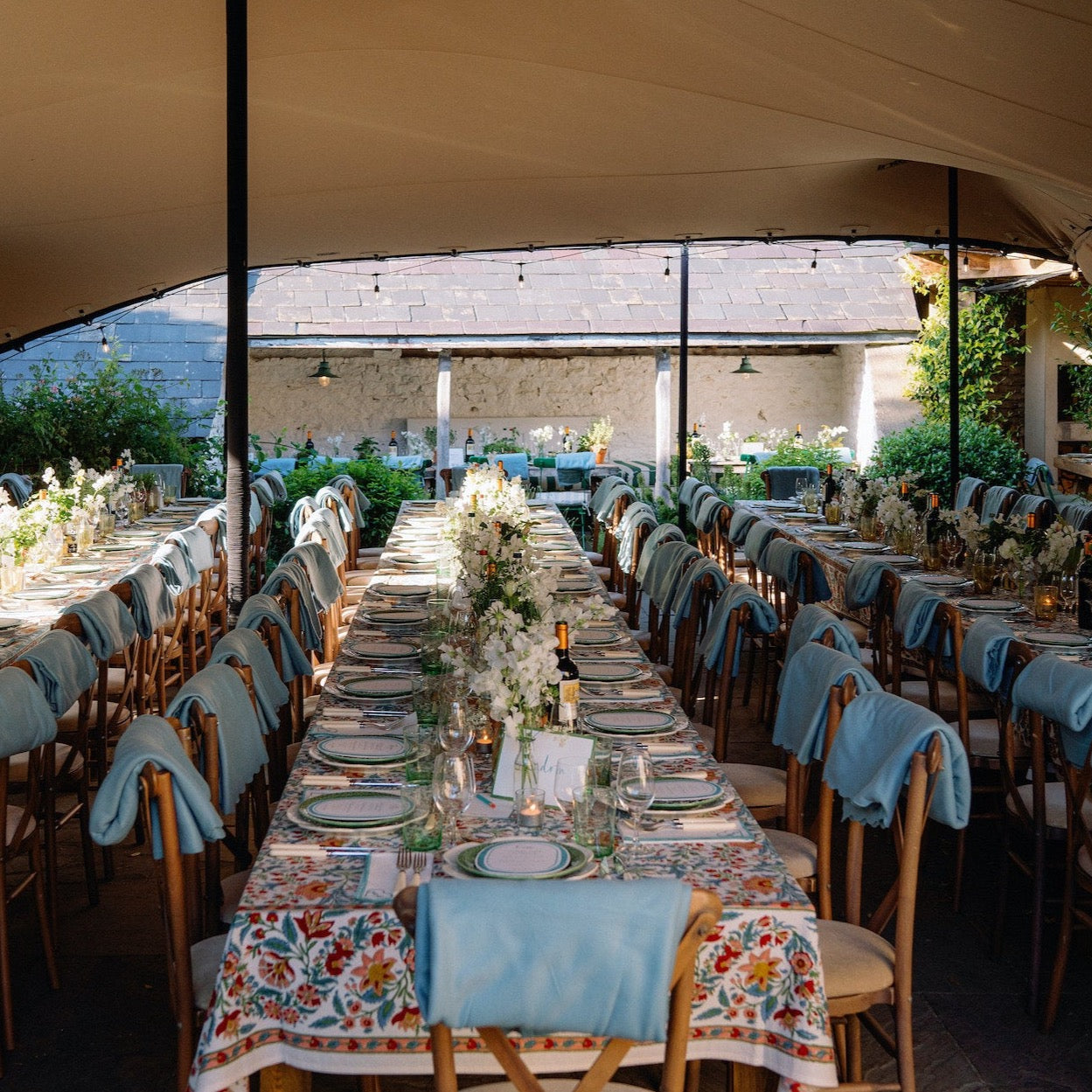 Rent: Eloise Tablecloth