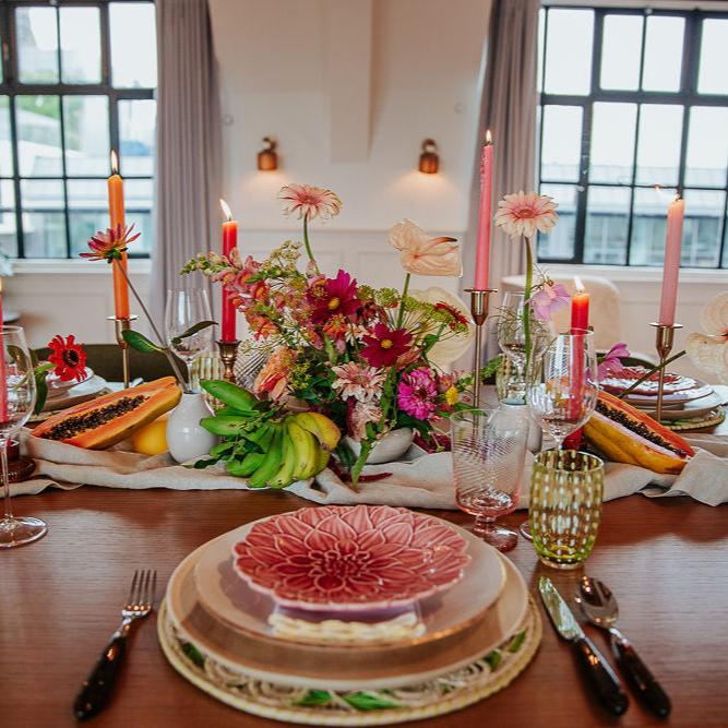 Rent: Pink Dahlia Dessert