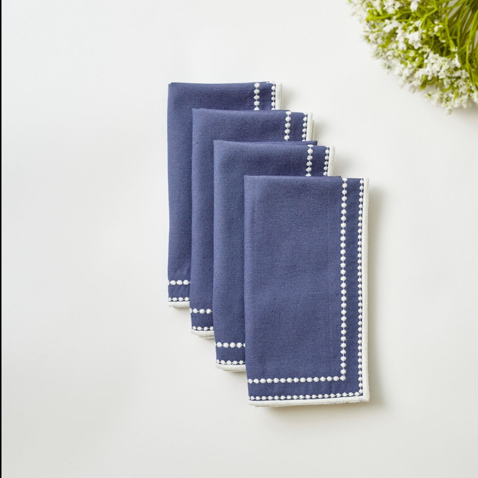 Rent: Abigail Blue Napkin (40x40cm)