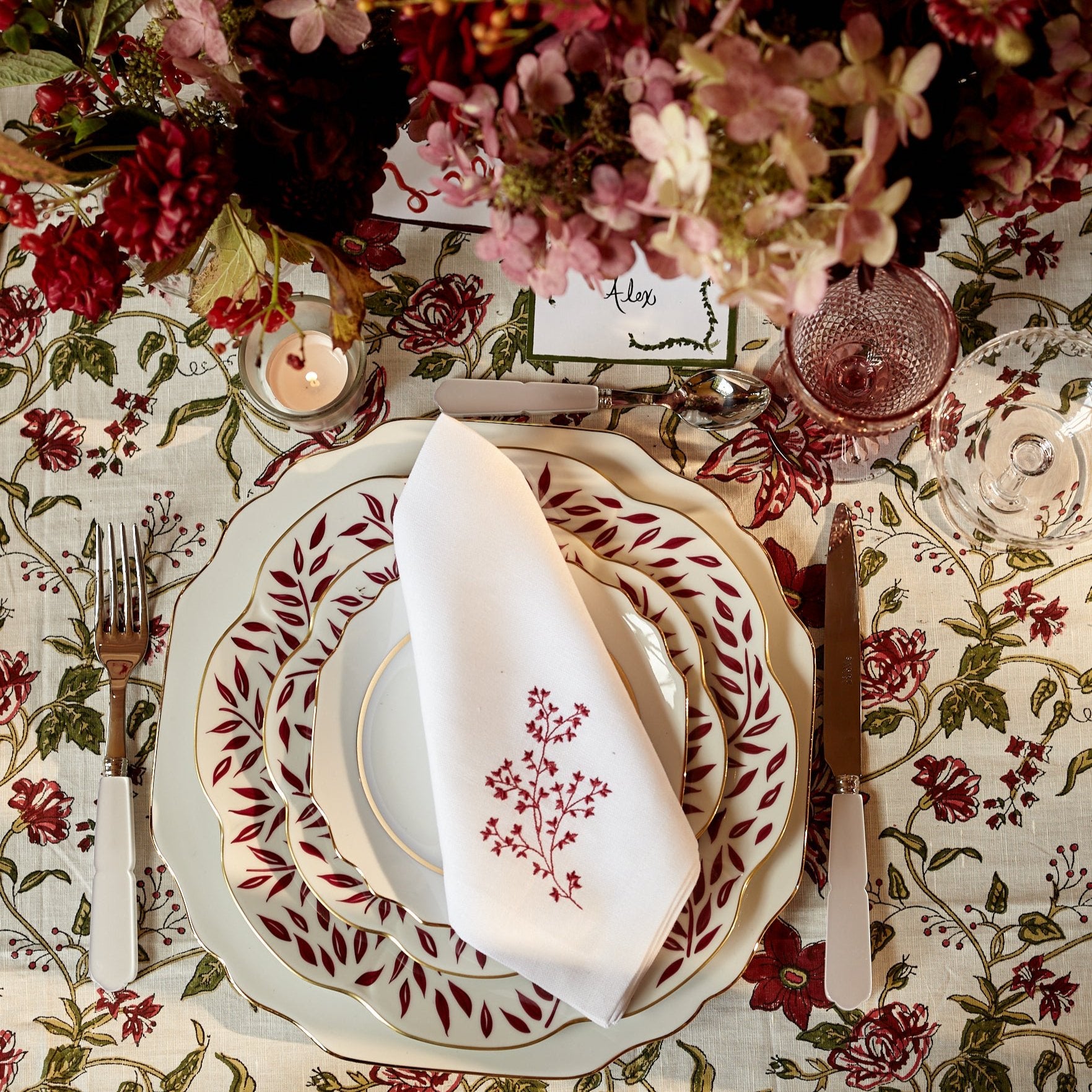 Rent: Burgundy Leaves Dessert