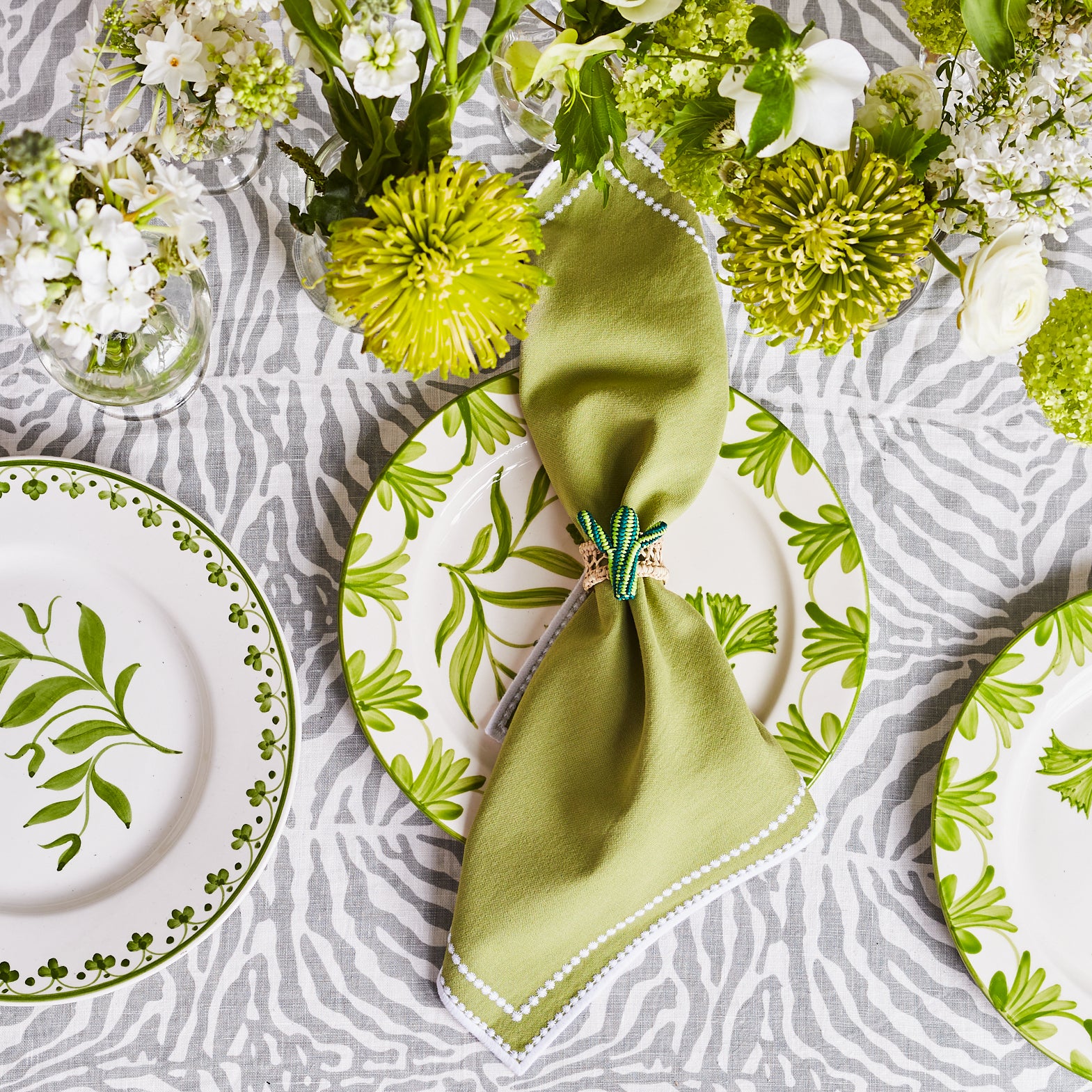 Grey Zebra Tablecloth - 150x300cm