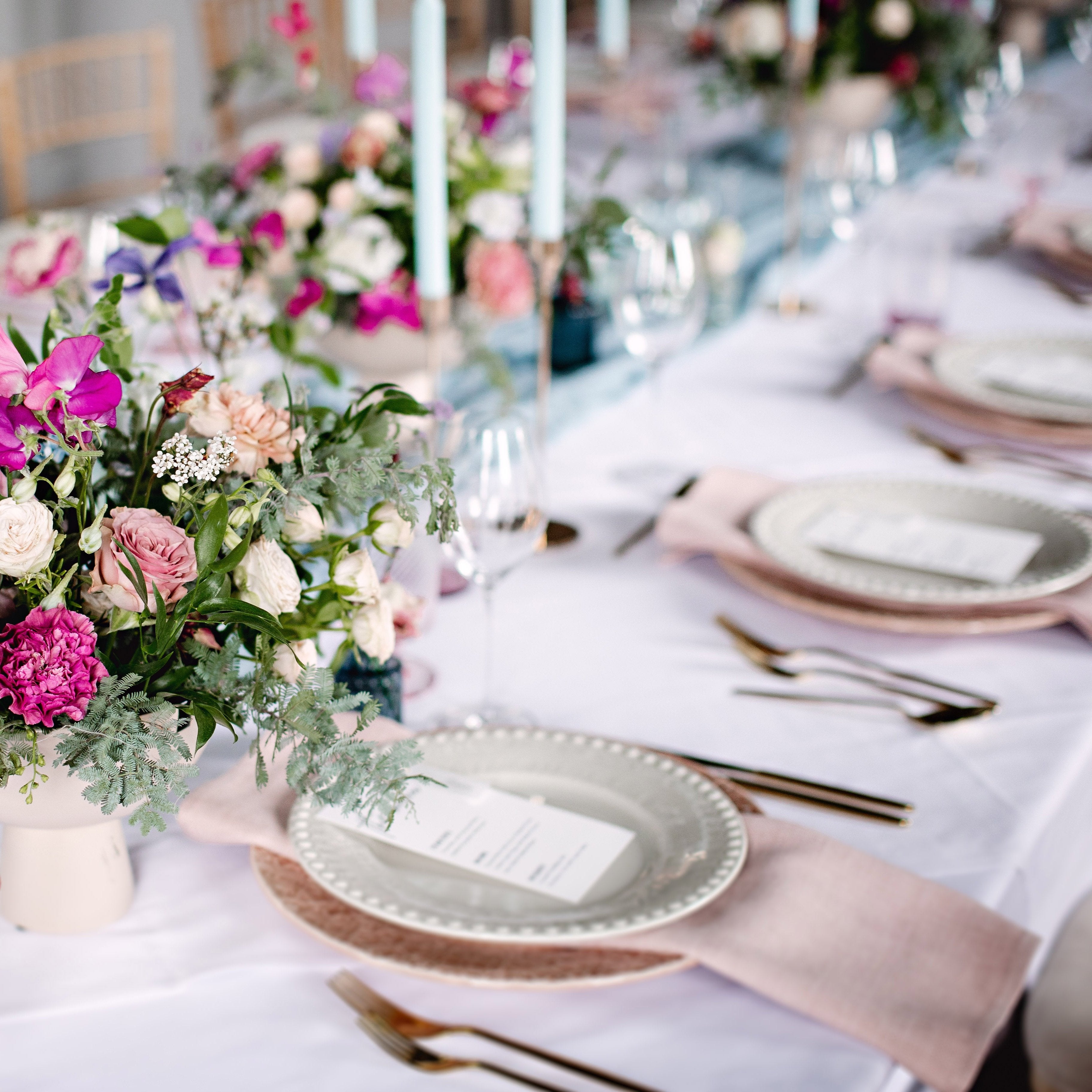 Rent: Fantasia Off White Dinner (29cm)