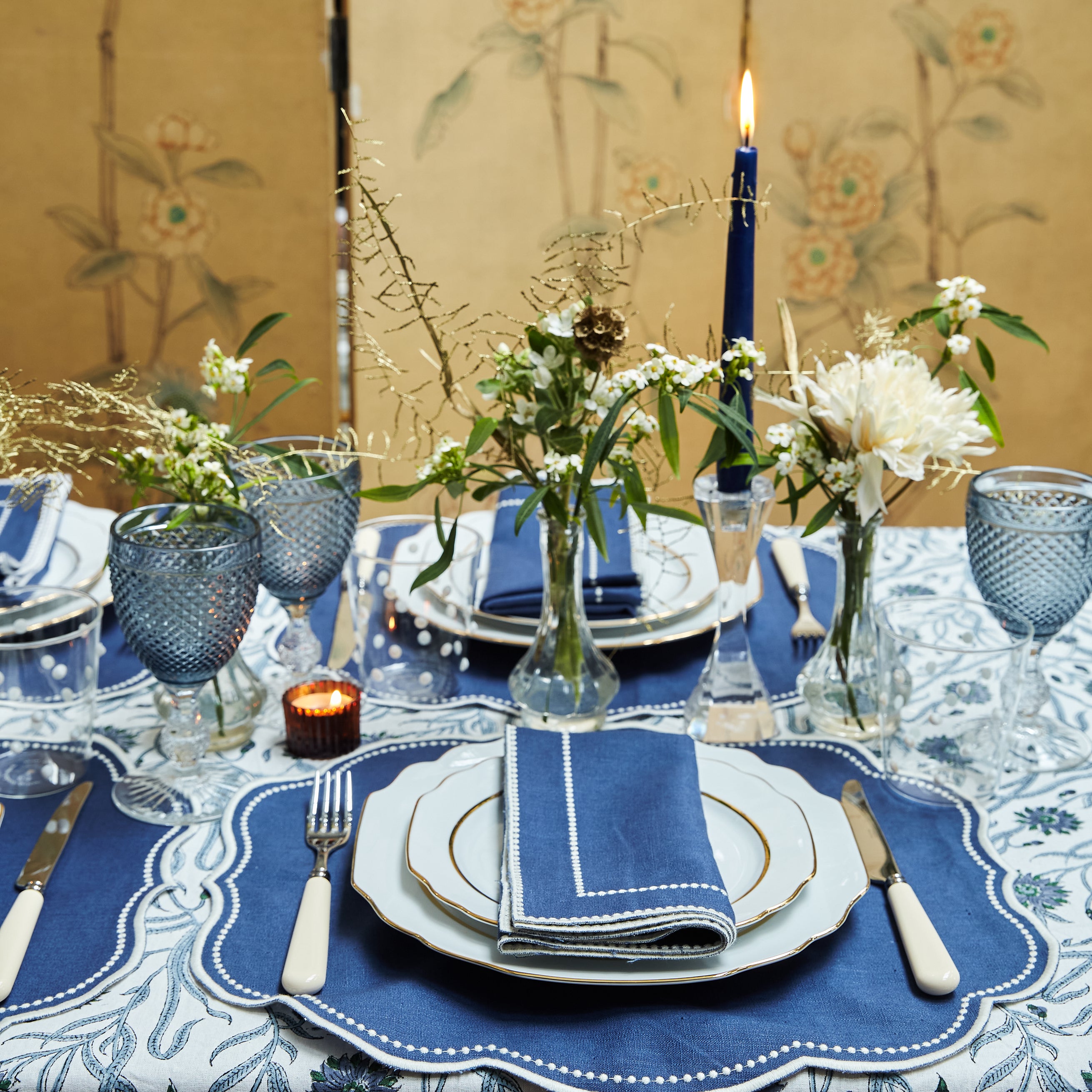 Rent: Vienna Gold Dinner