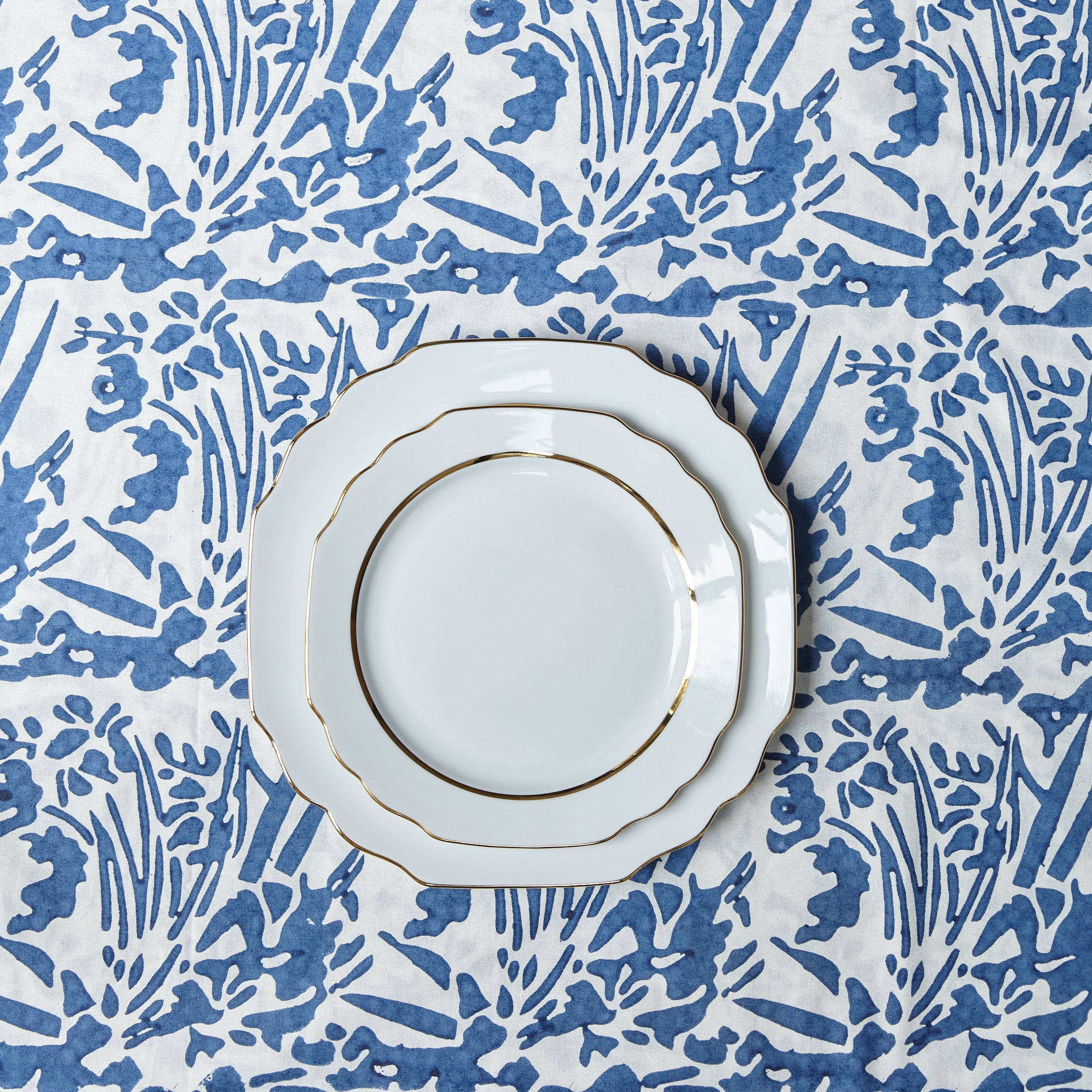 Rent: Vienna Gold Bread