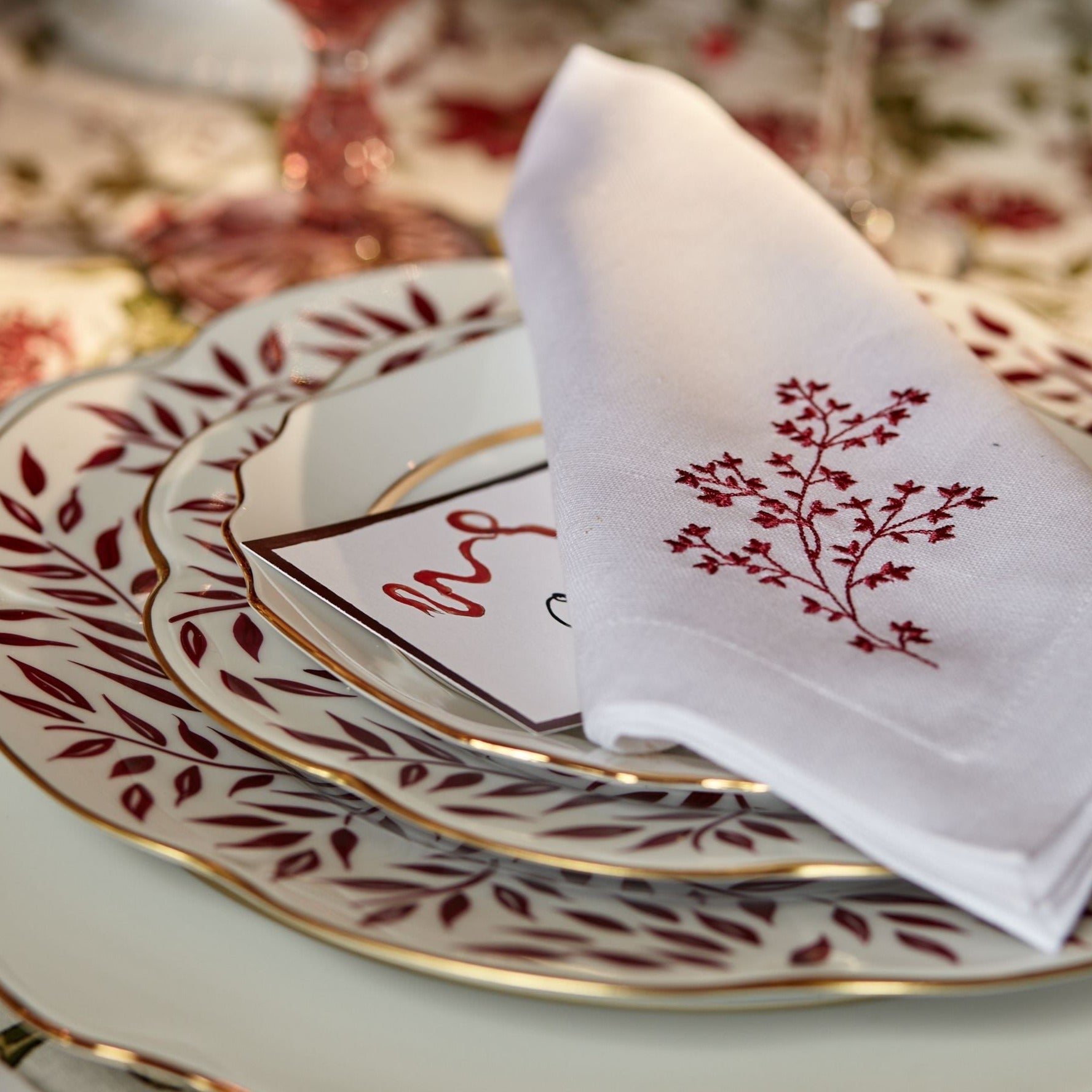 Burgundy Red & Gold Leaves Dinner Plates (set of 4) - 28cm