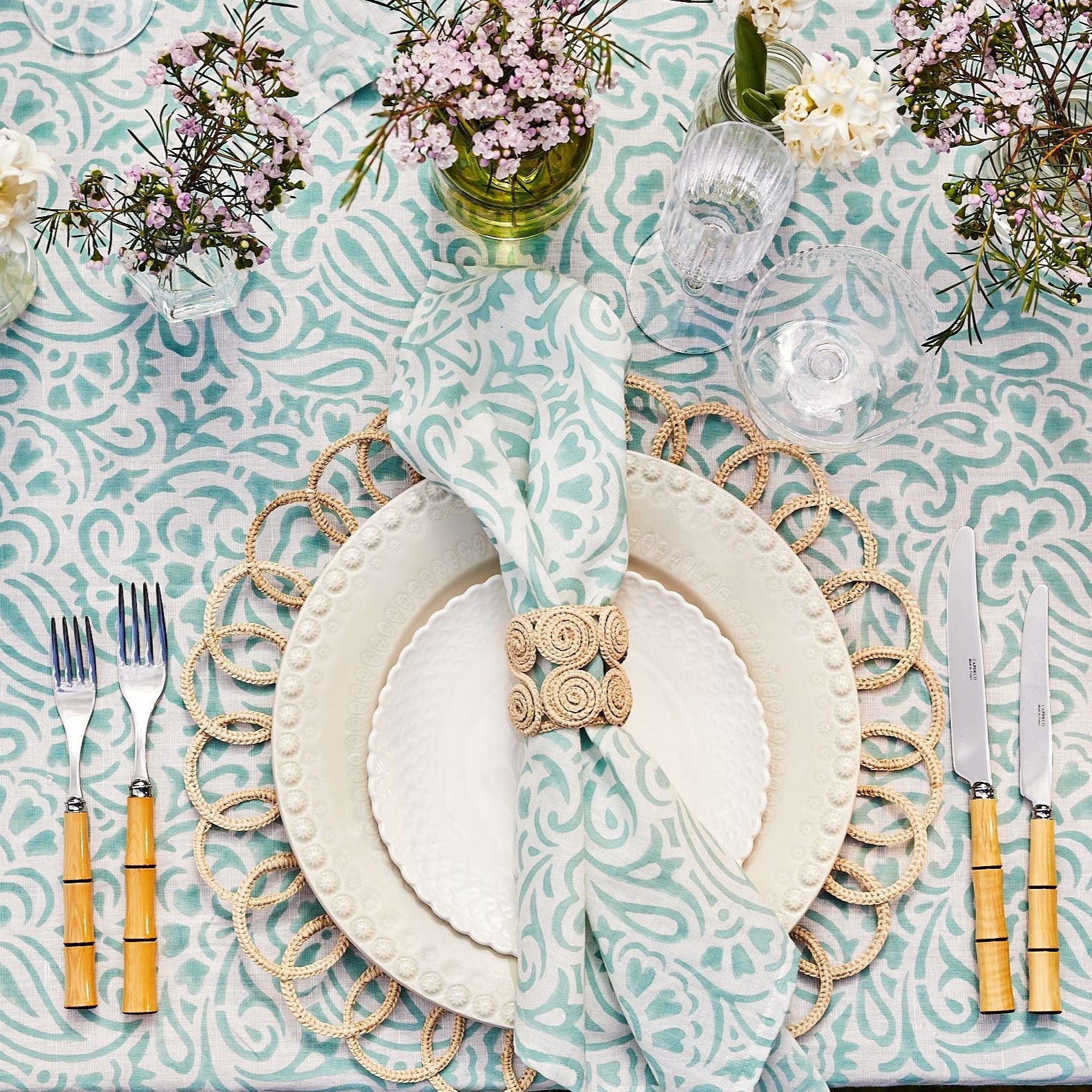 Rent: LouLou Wicker Placemat