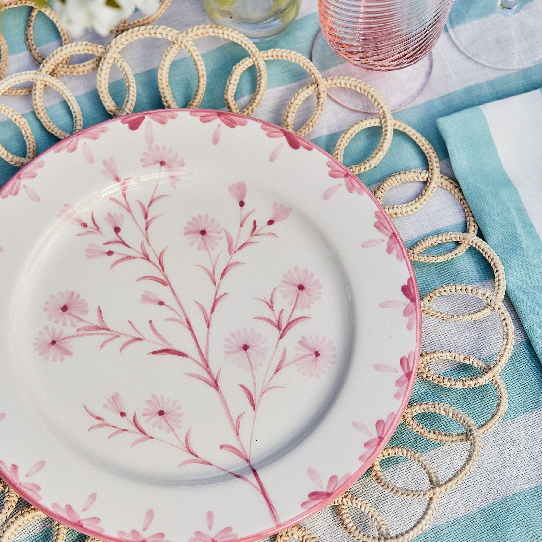 Rent: Winchester Pink Dessert